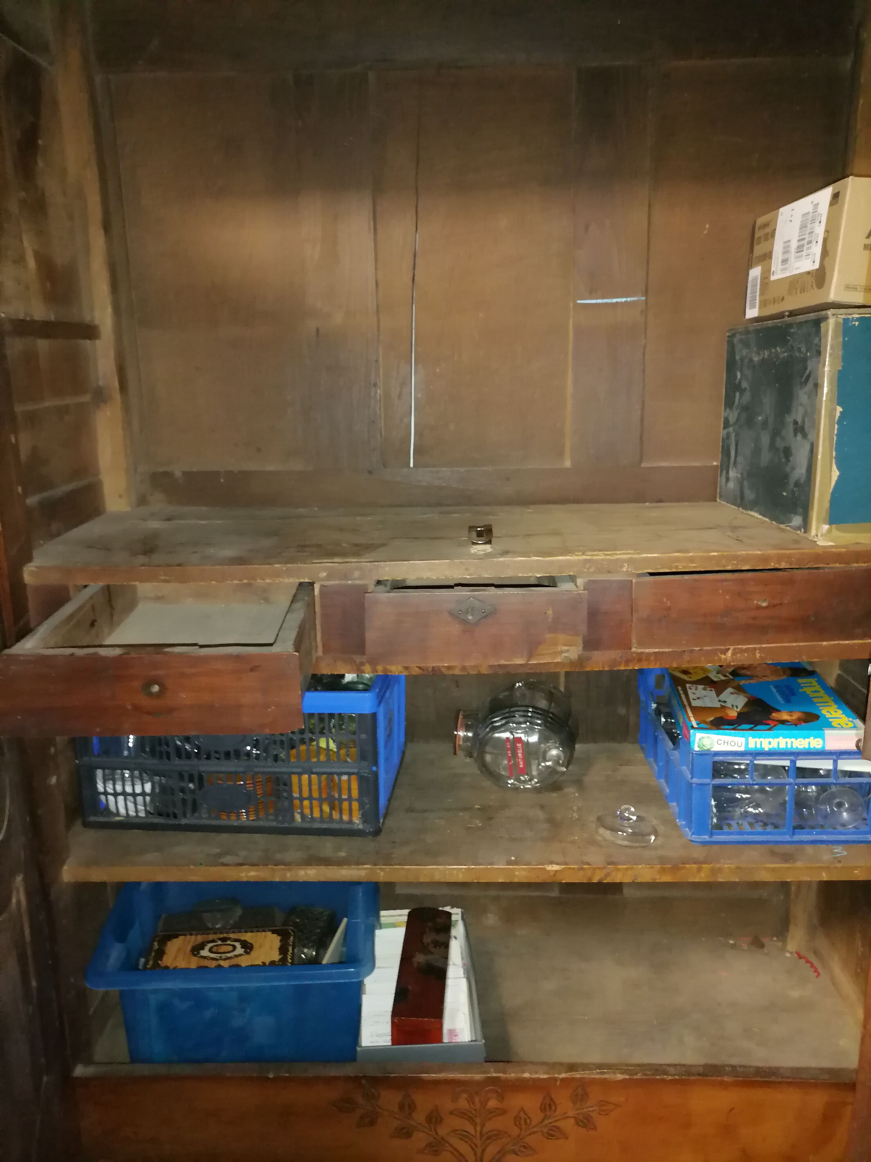 Wardrobe Louis XV merisier