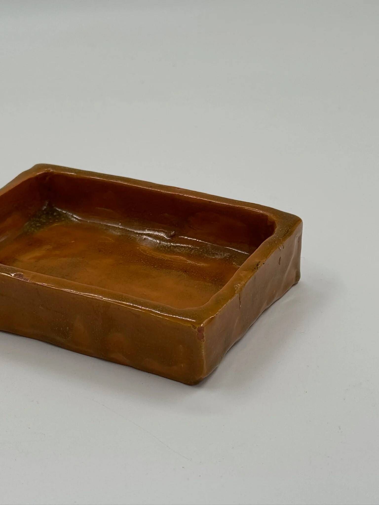 Vide-poche vintage en céramique émaillée ambrée