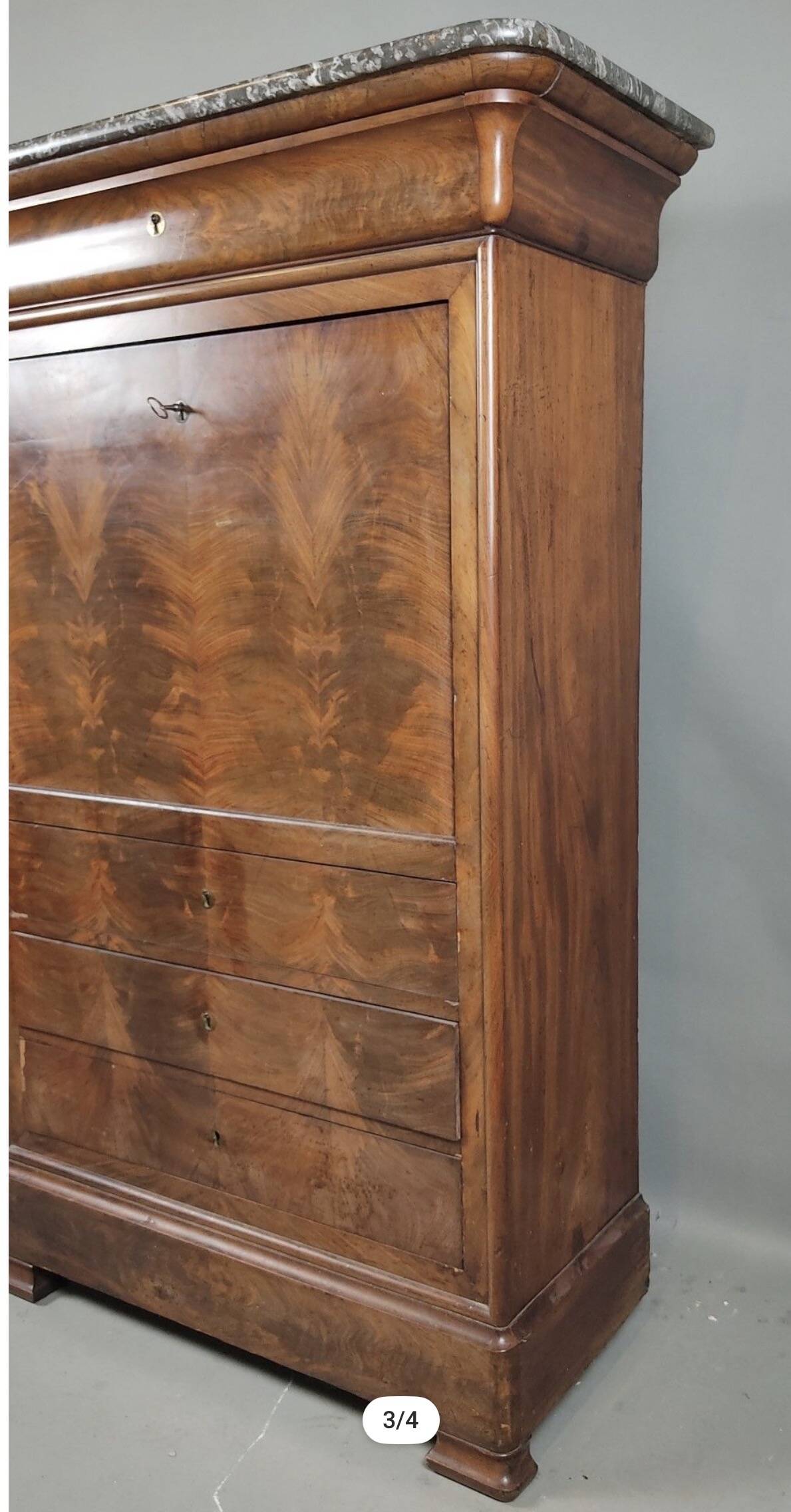 Louis Philippe Secretary