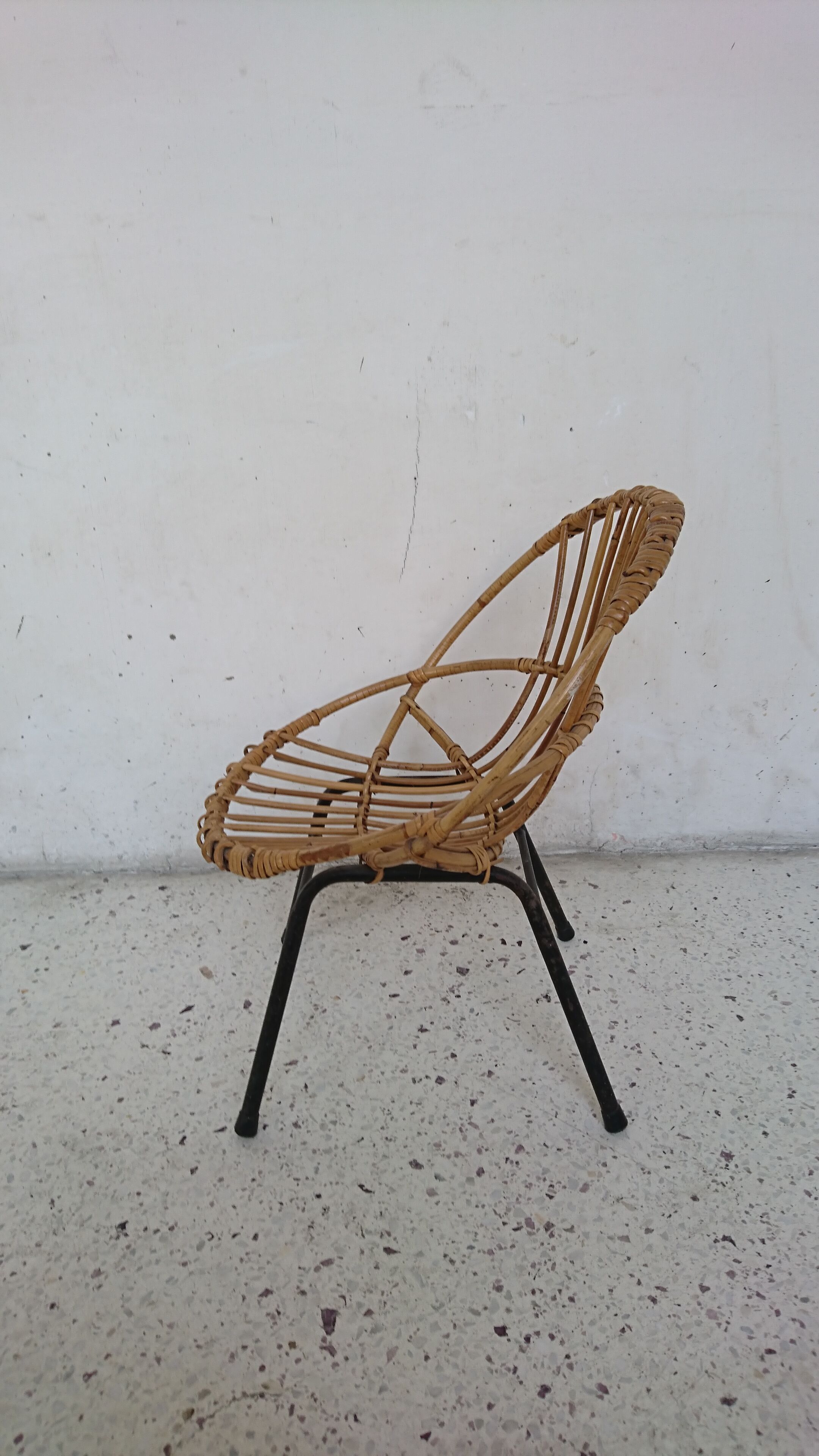 Chair shell rattan child 60s