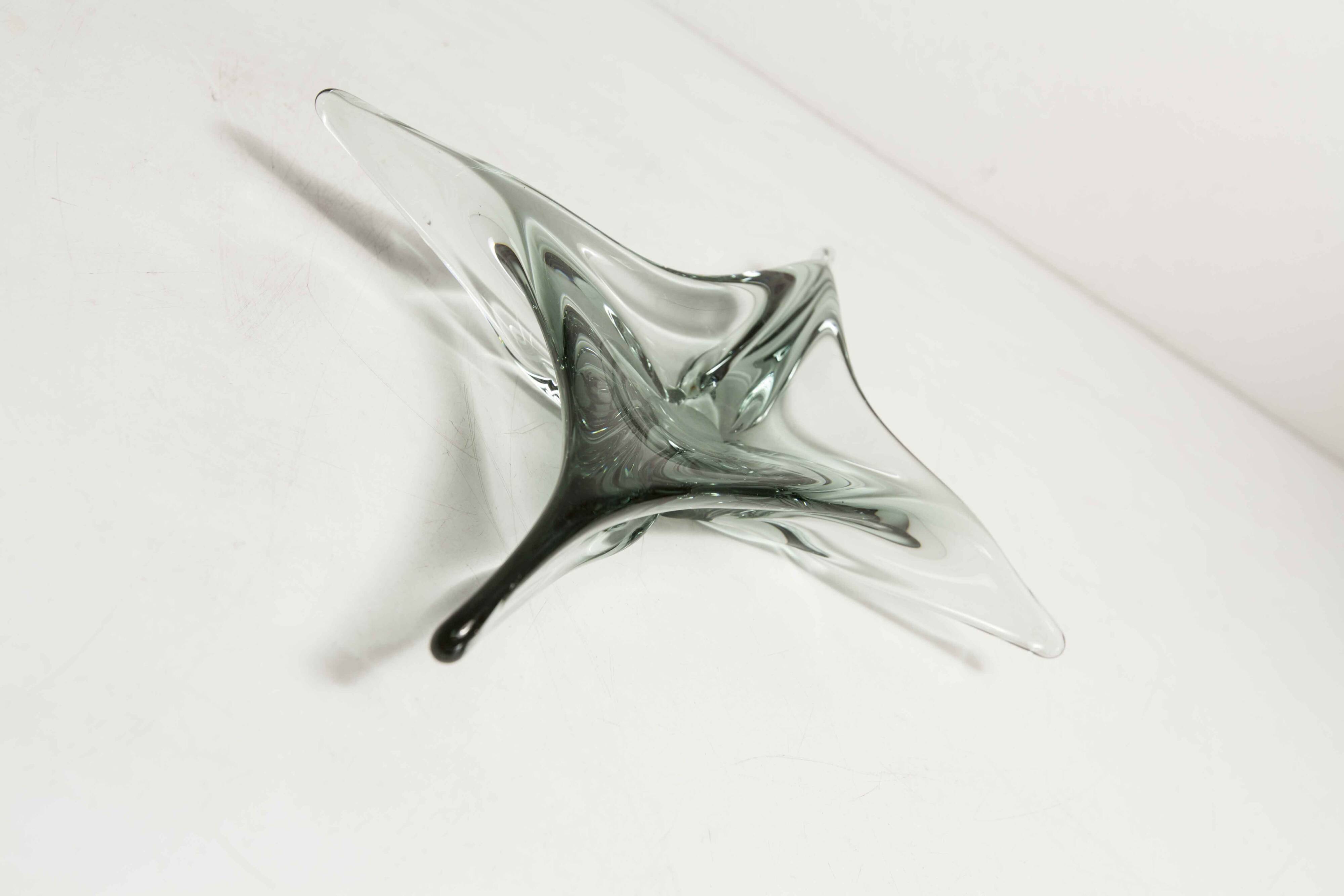 Transparent and green Murano glass ashtray