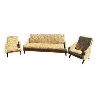 Vintage living room