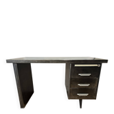 Metal desk