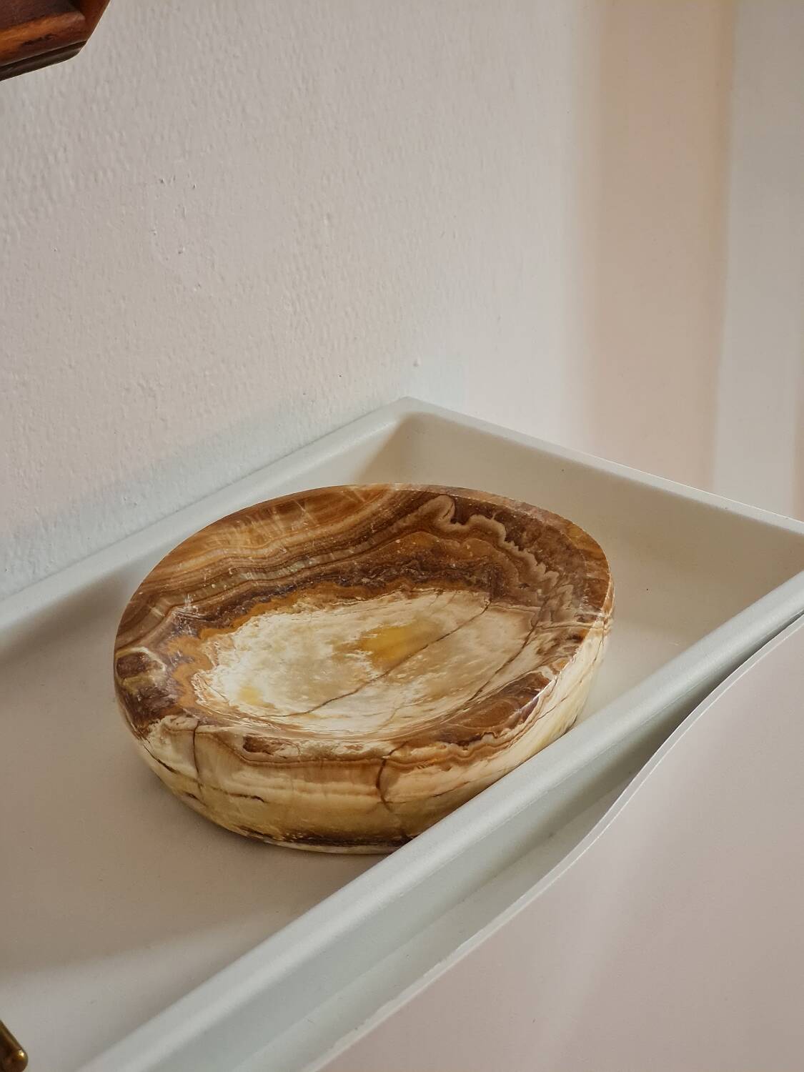 Vintage natural stone pocket emptier