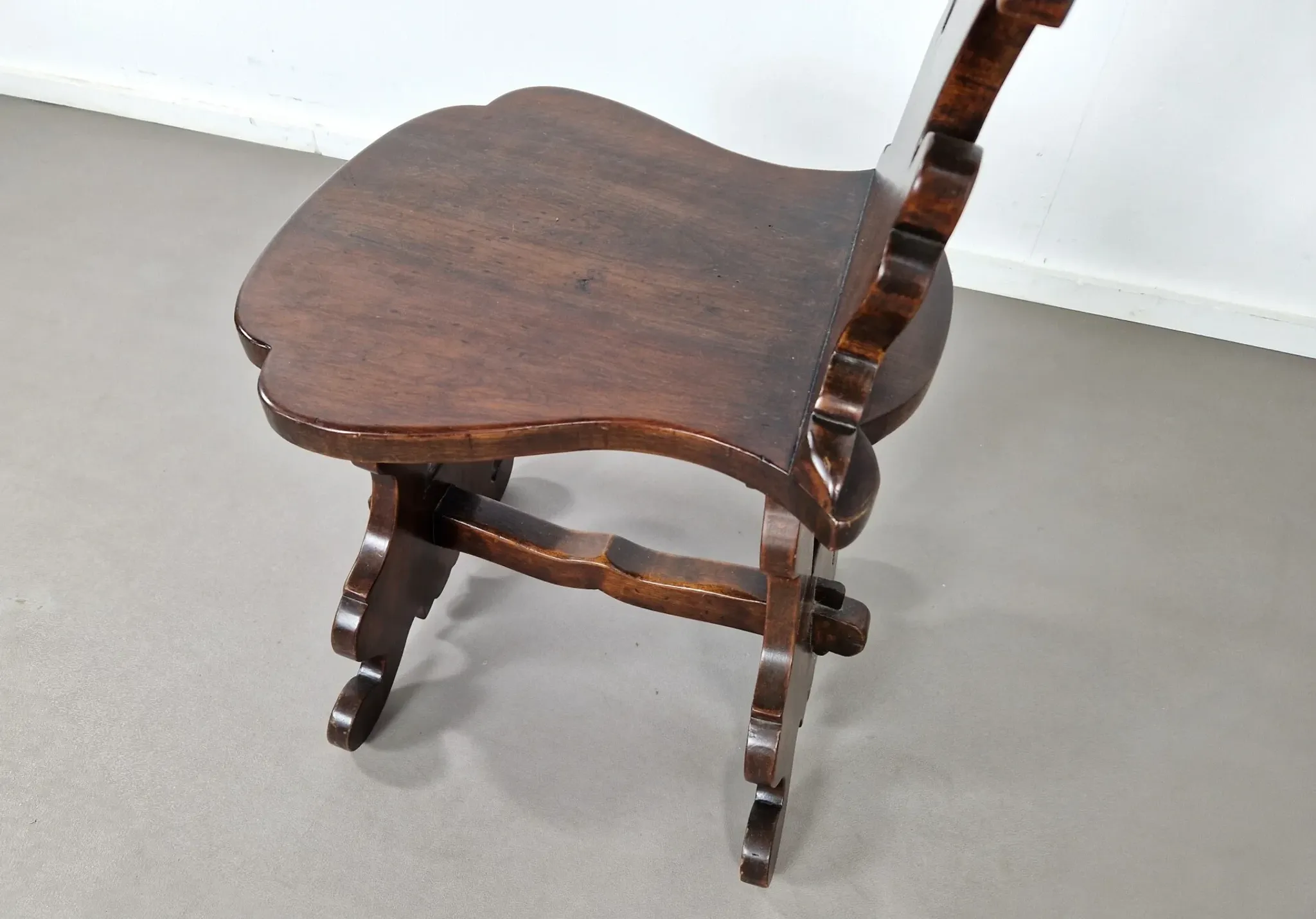 Chaise de hall rustique Sgabello | Noyer