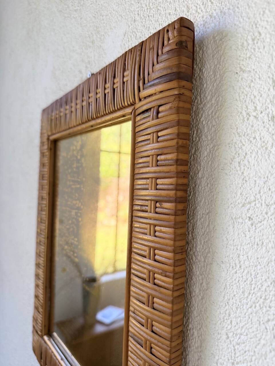 Trio de miroirs osier tressée années 50