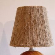 Paire de lampes vintage en bois et corde 1970