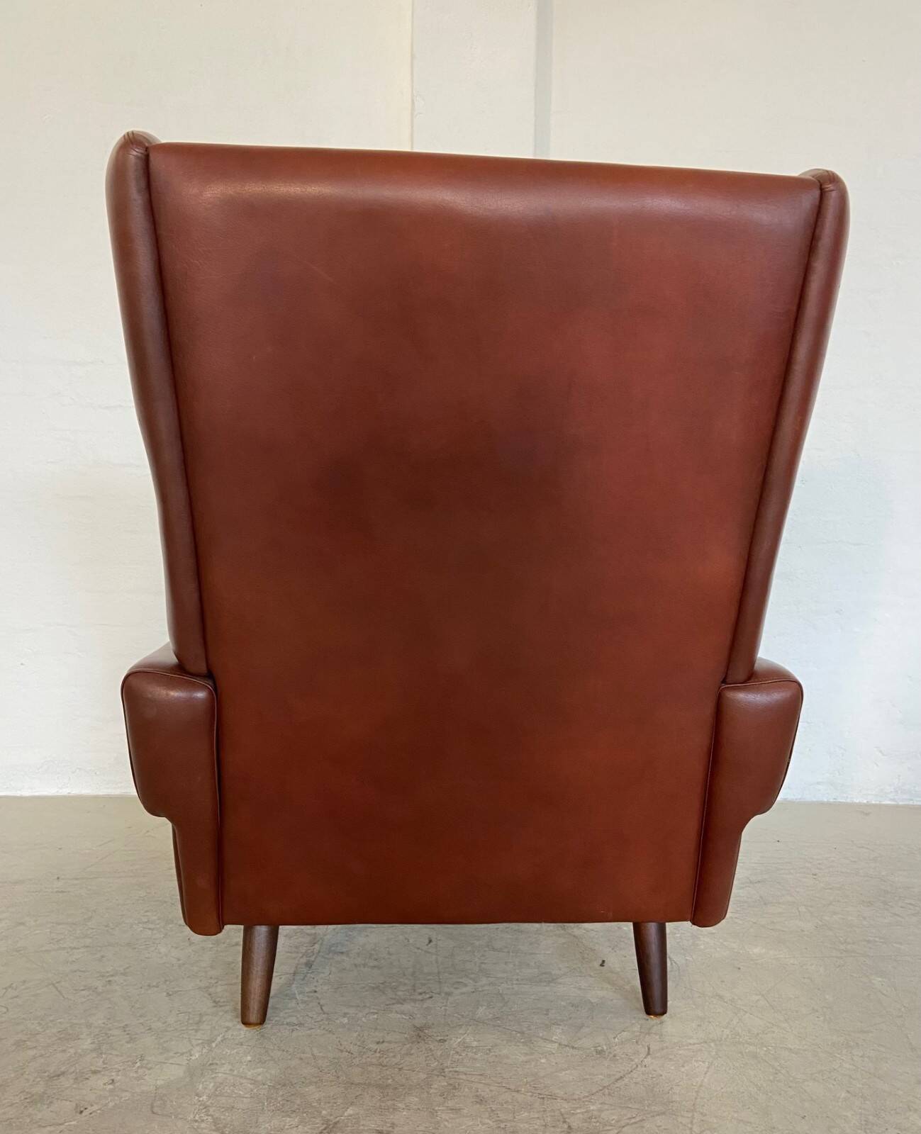 Vintage Danish retro mid-century Svend Skipper caramel brown leather chair
