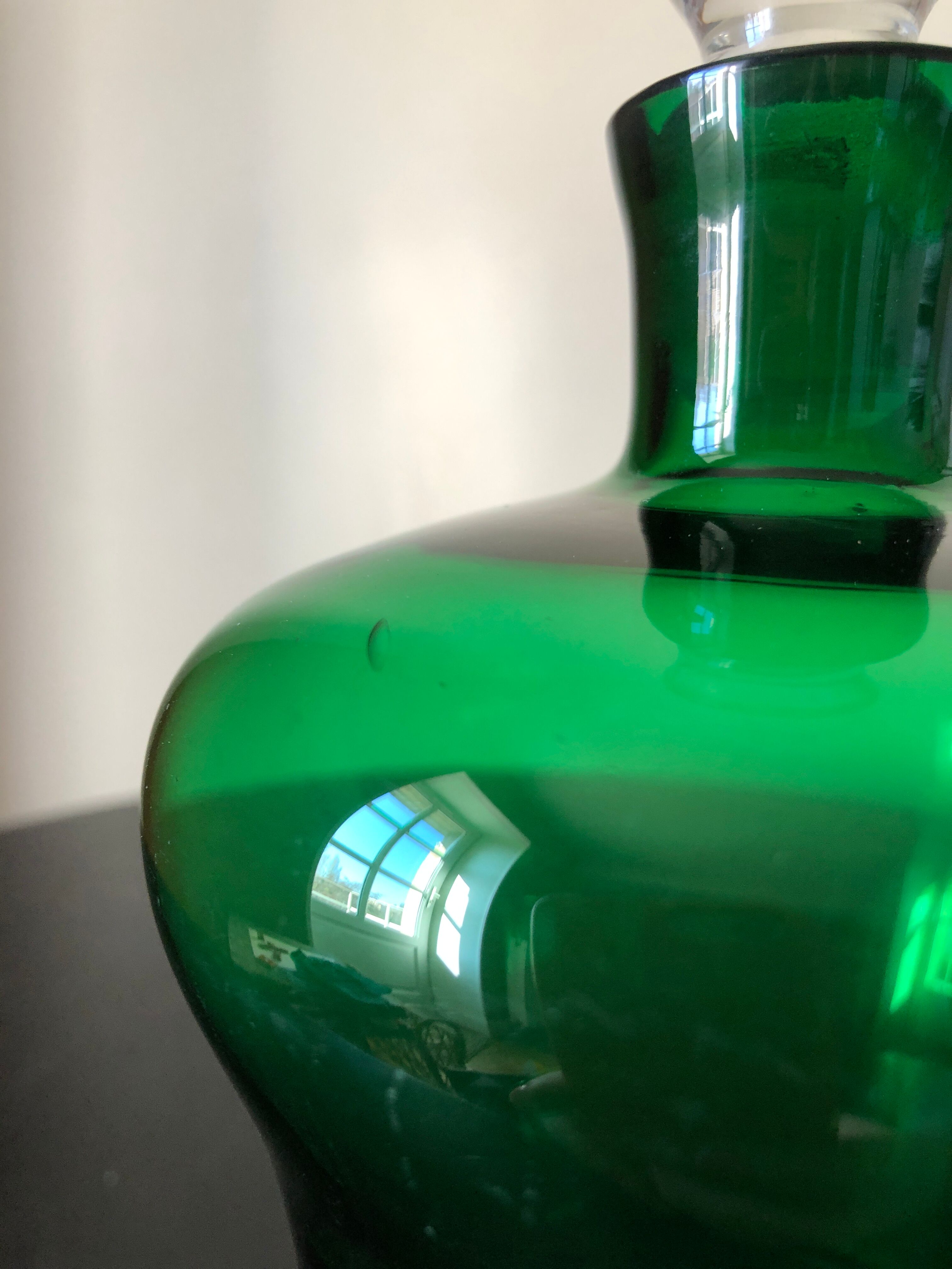 Carafe verte 1930