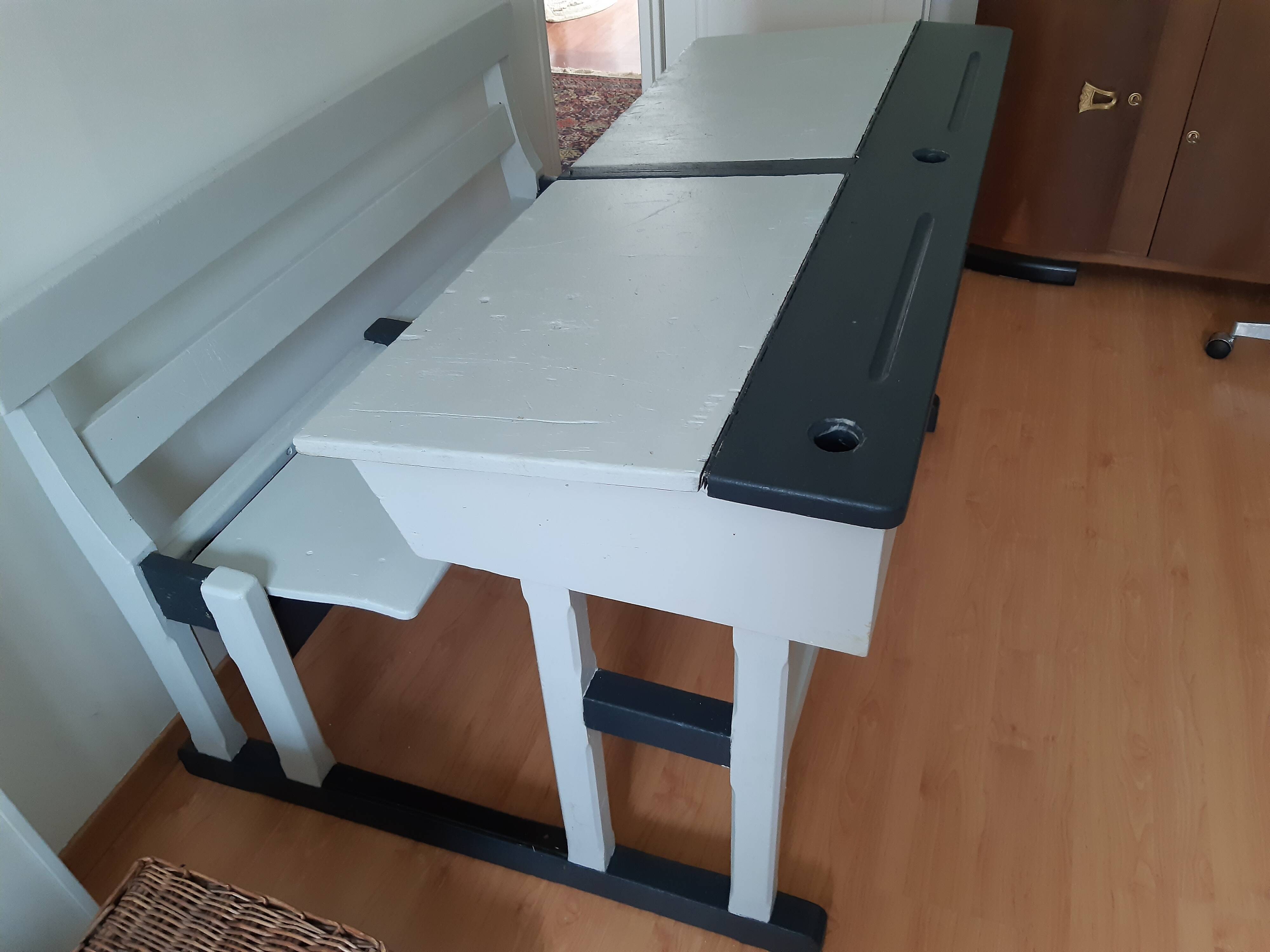 Bureau pupitre d'école