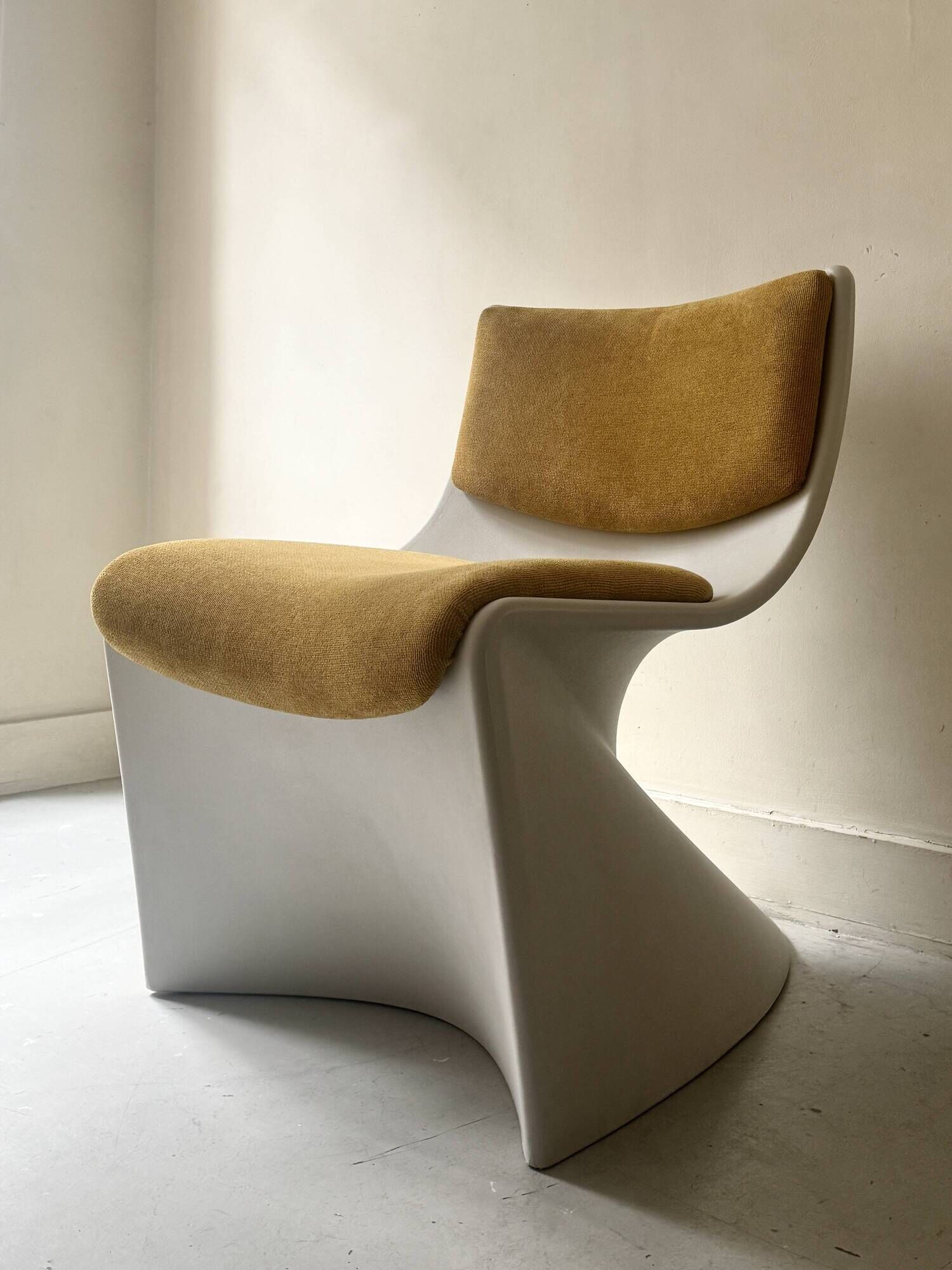 Italian armchair S Space by A. Pinaffo & P. Scagnellato, design 1970