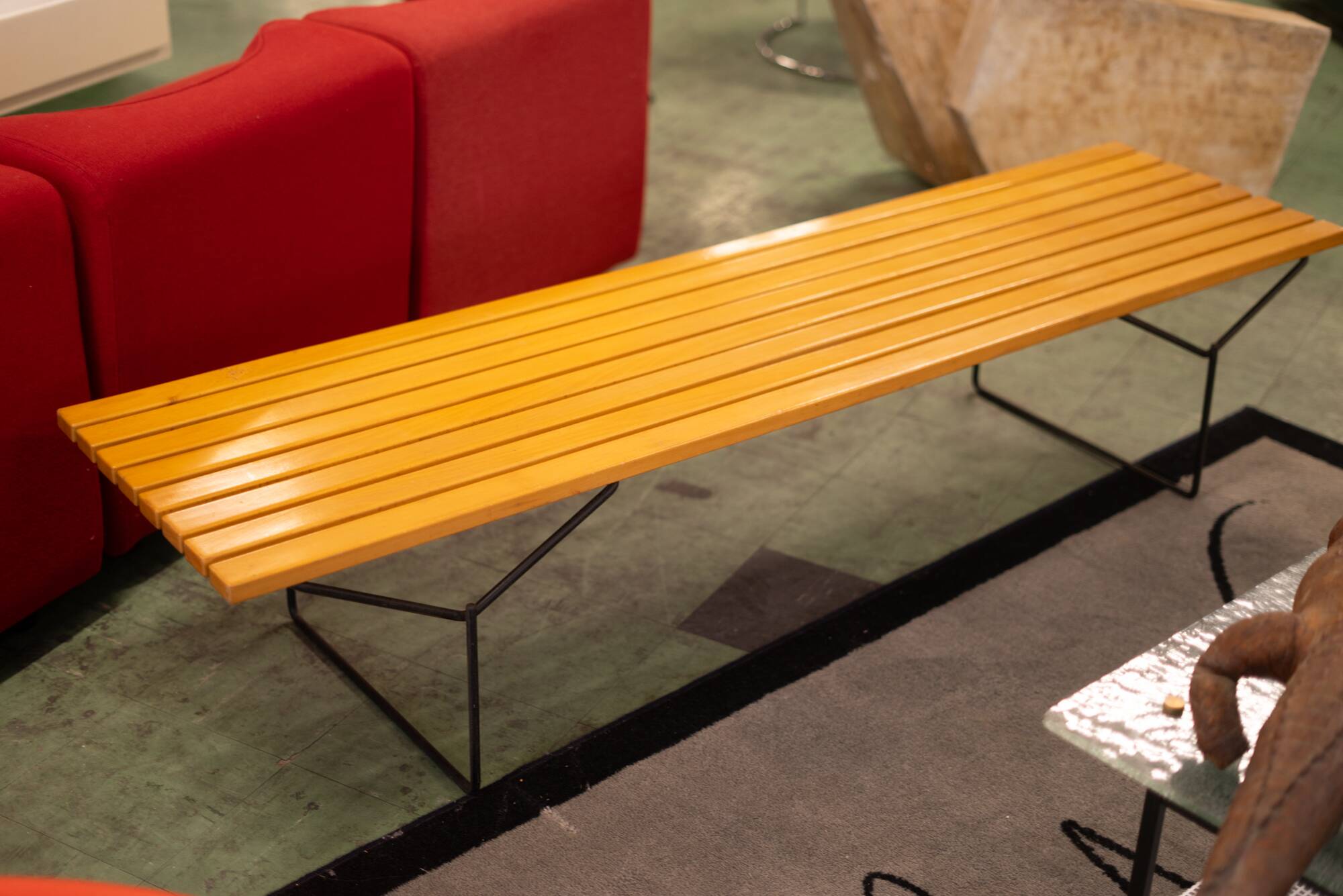 "Bertoia" bench Knoll