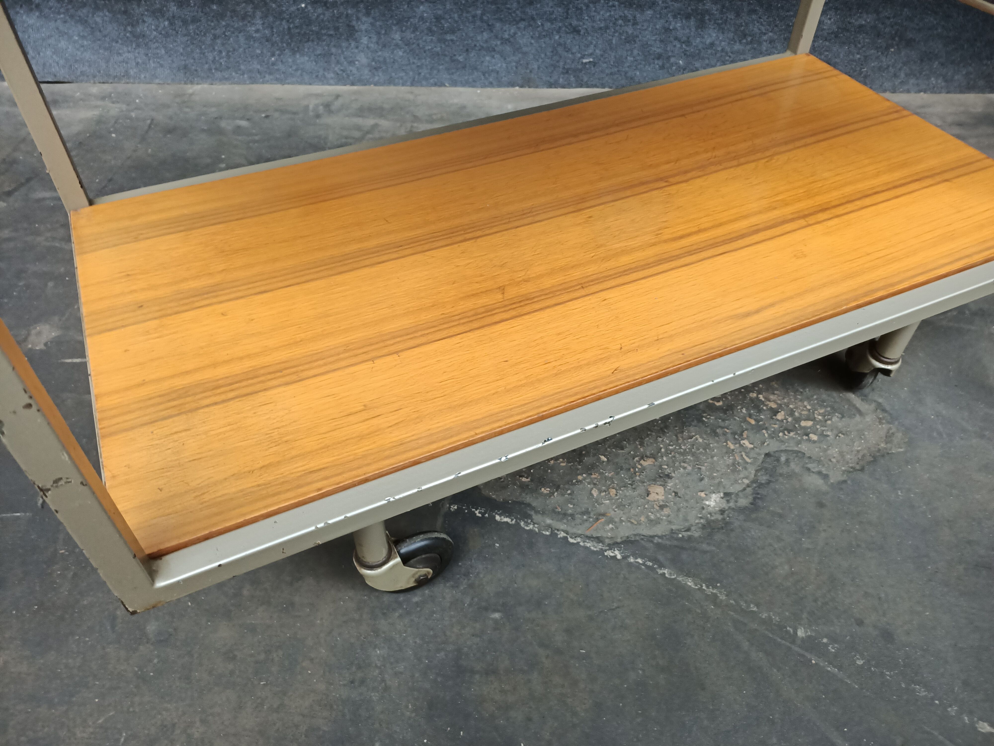 Desert trolley Georges Frydman