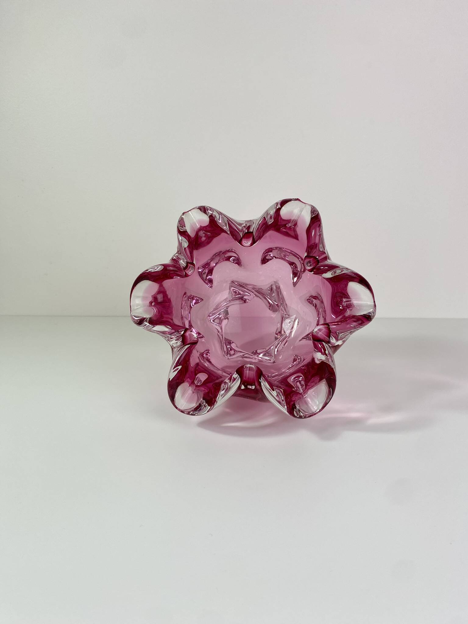 Large empty pocket or vintage pink Murano glass vase