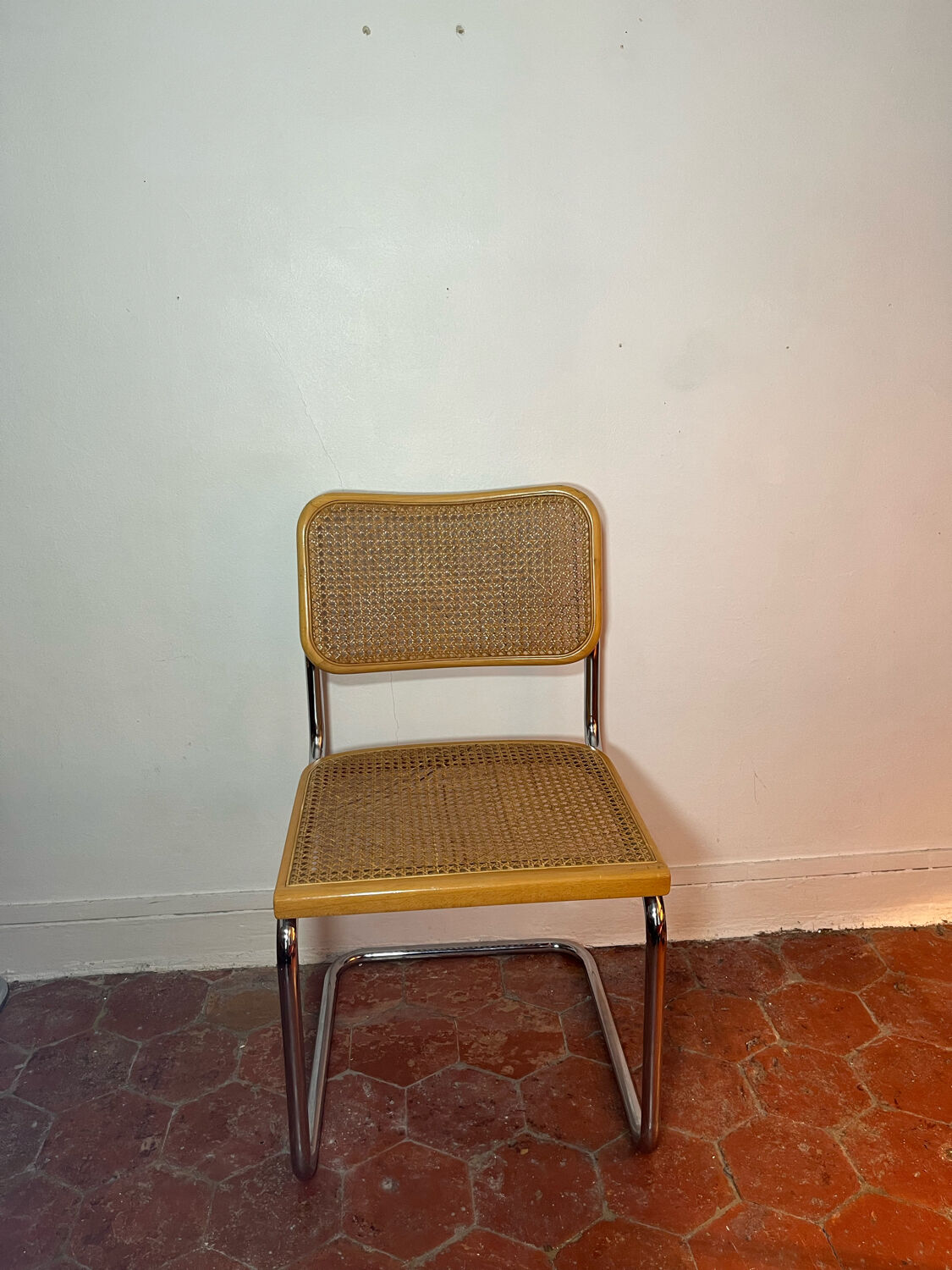 Chair b32 by Marcel Breuer