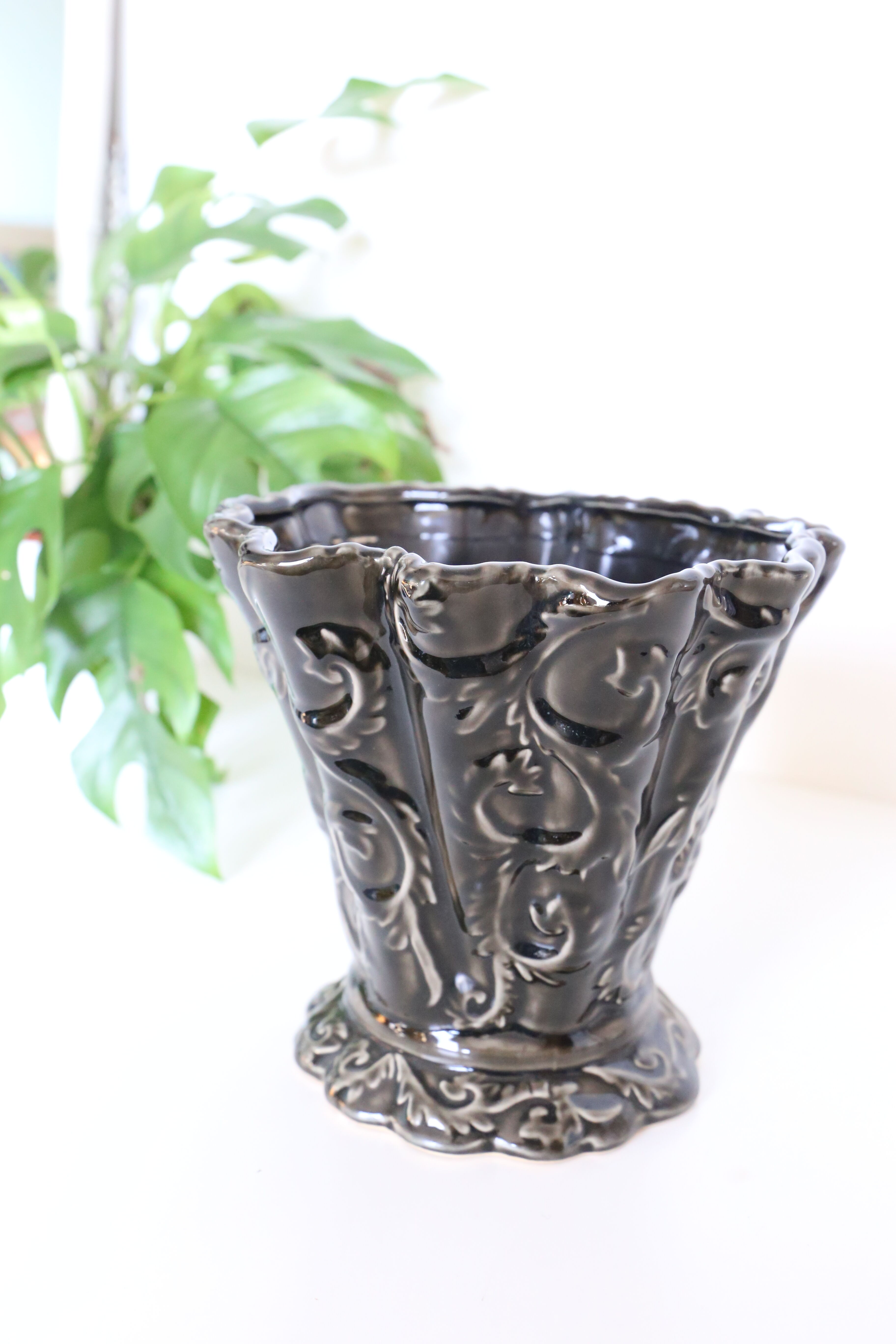 Antique ceramic pot cover, vintage