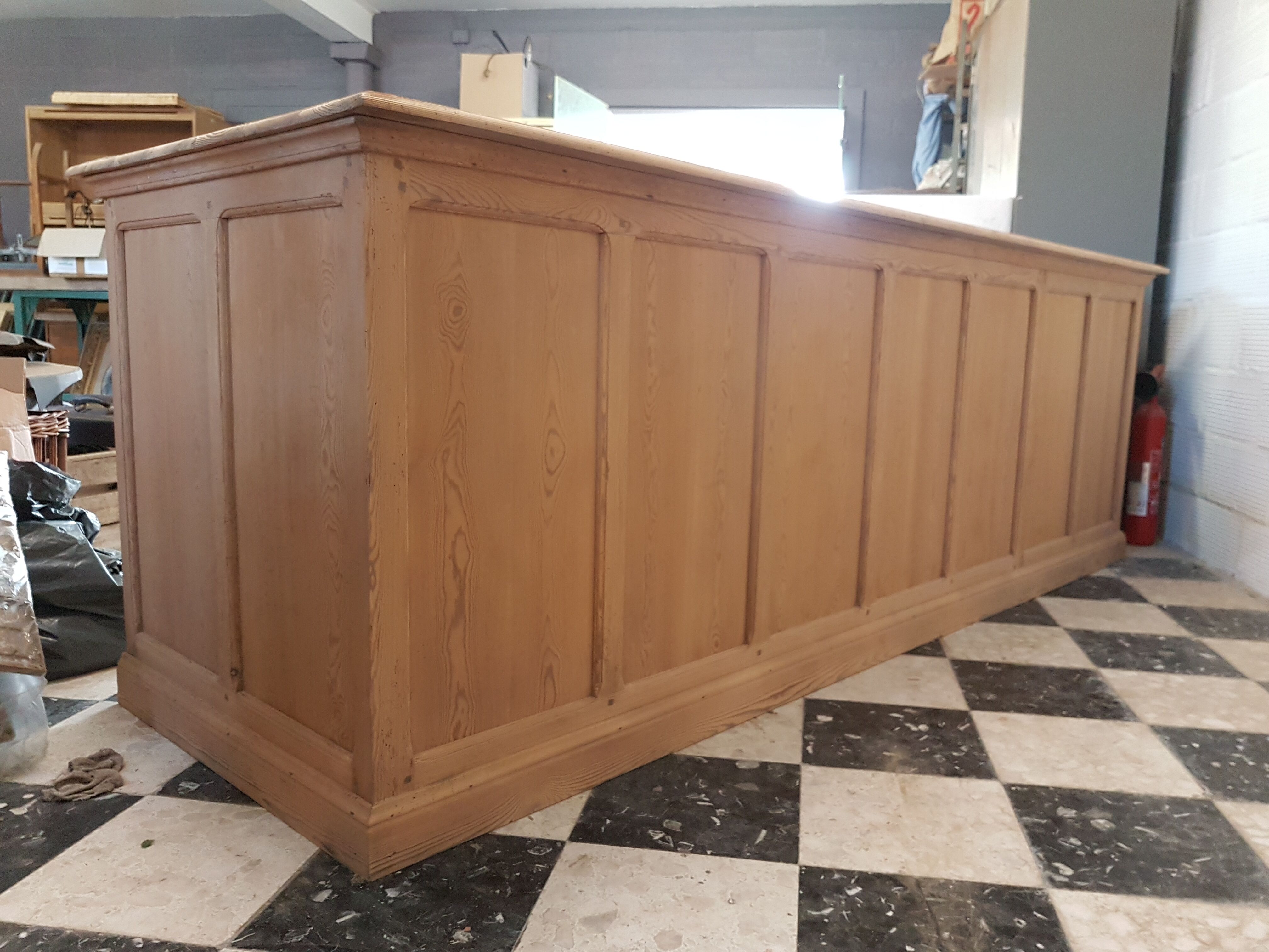 Former industrial trade counter