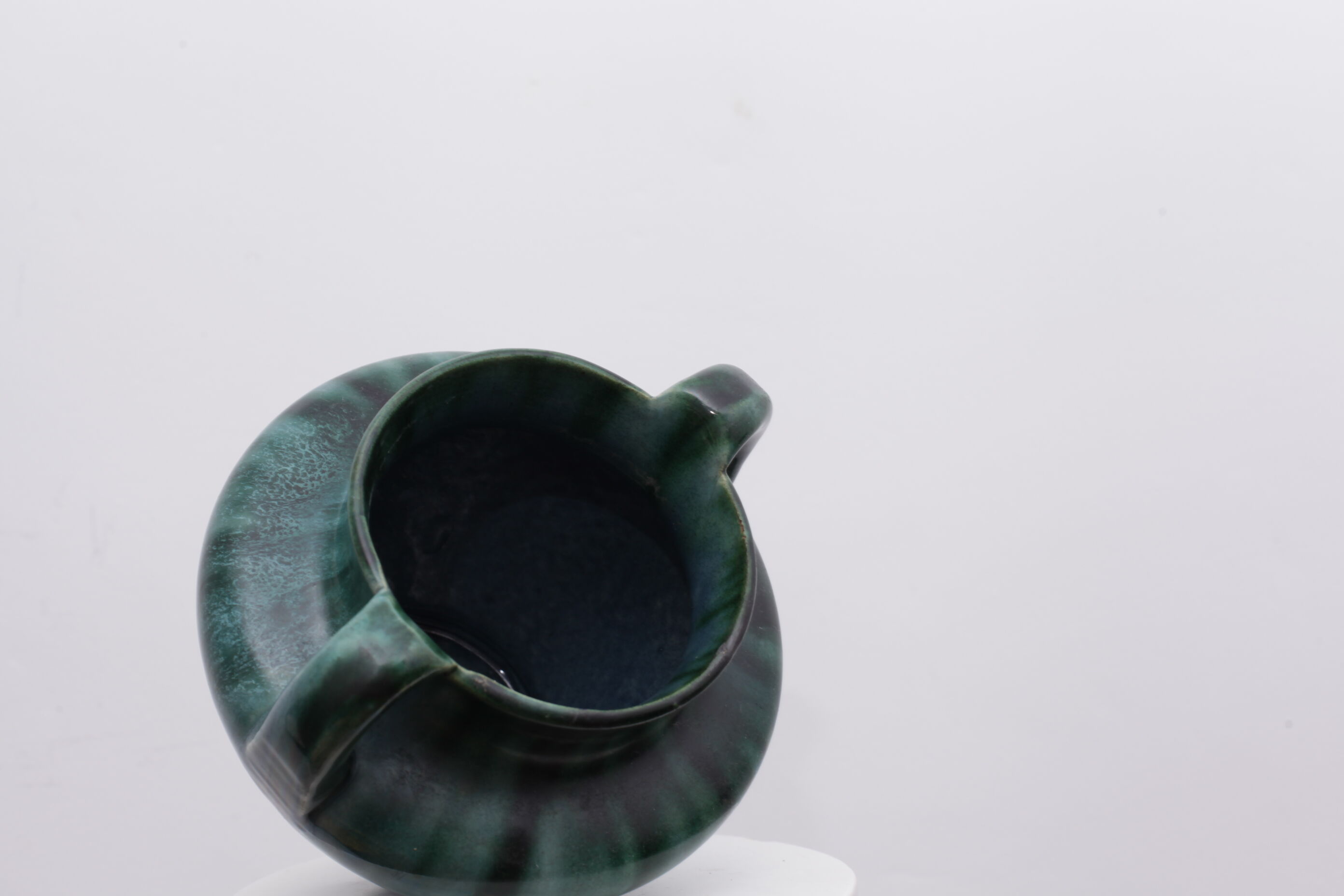 Green sandstone pot vase