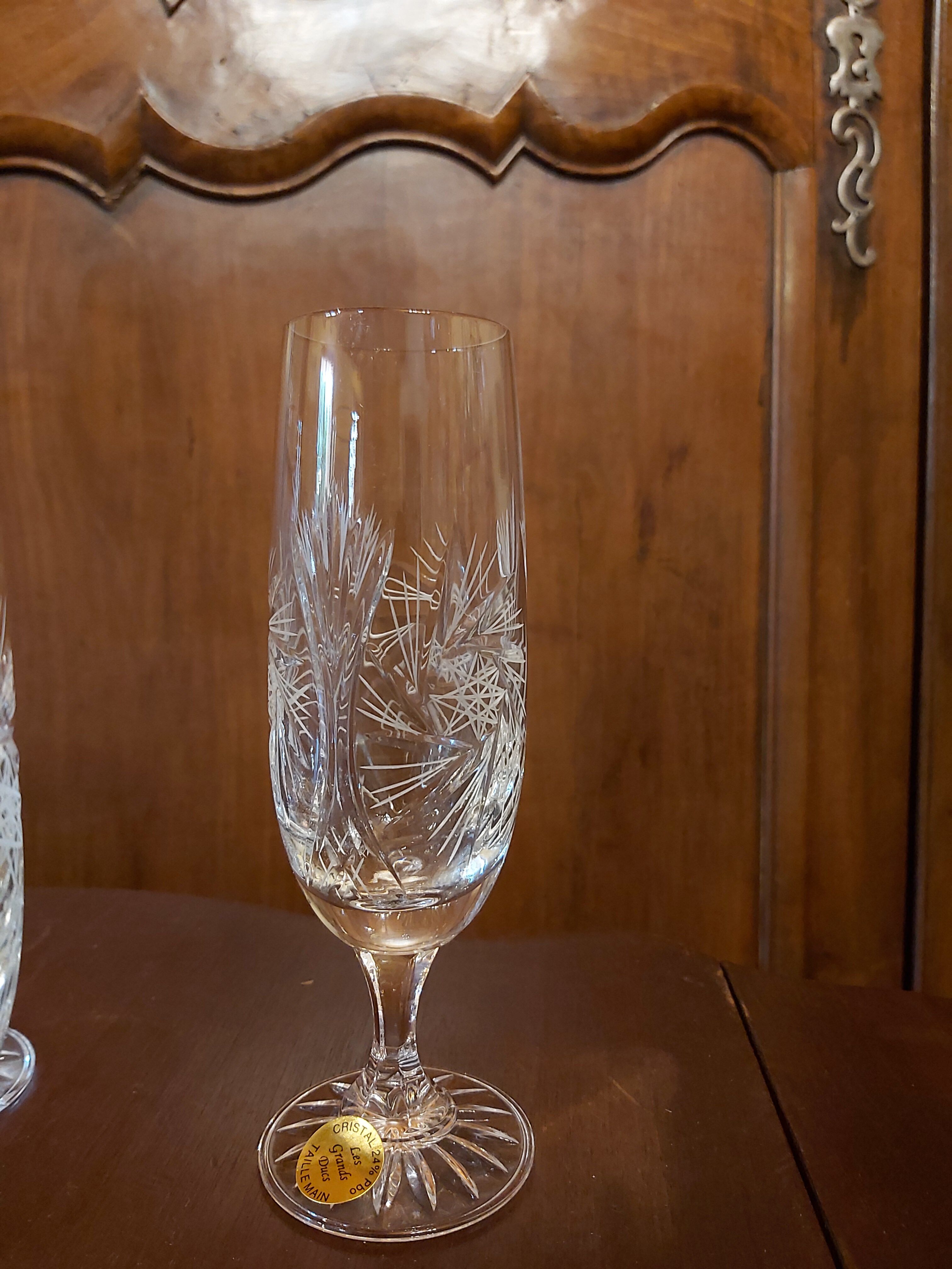 6 flutes with champagne crystal les grands ducs