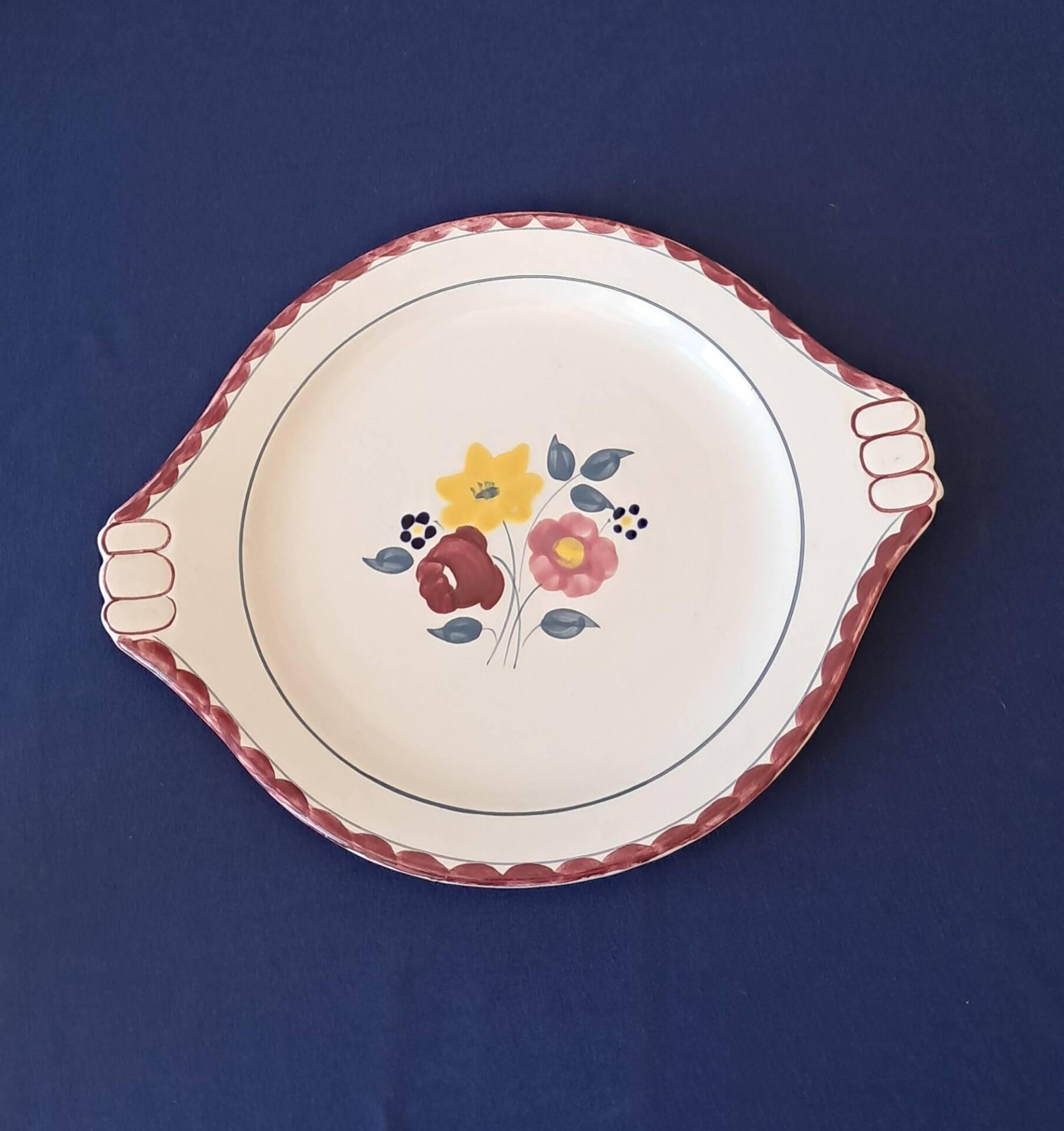 Divonne pie dish from Salins.
