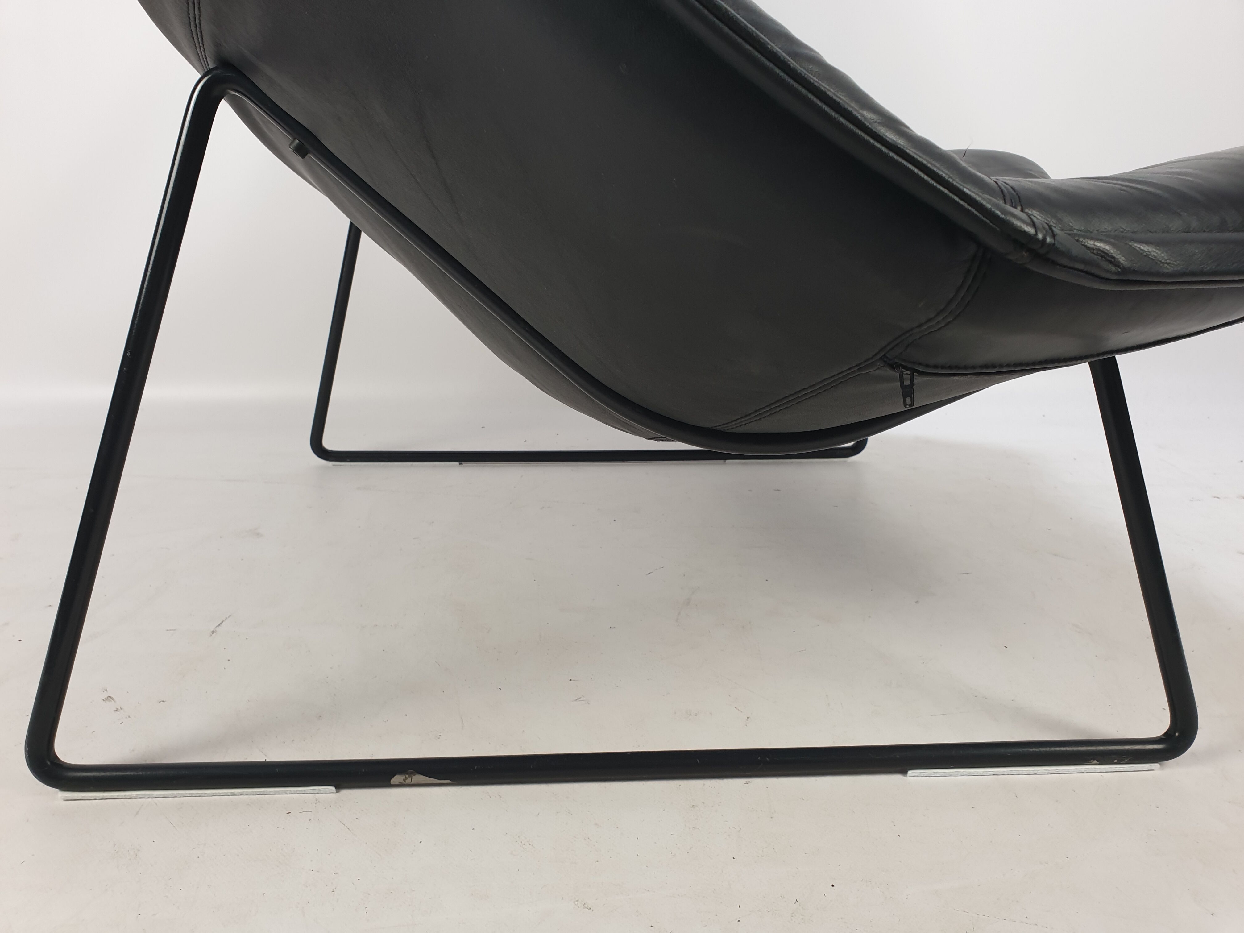 Model F585 Sledge chair by Geoffrey Harcourt for Artifort, 1970s