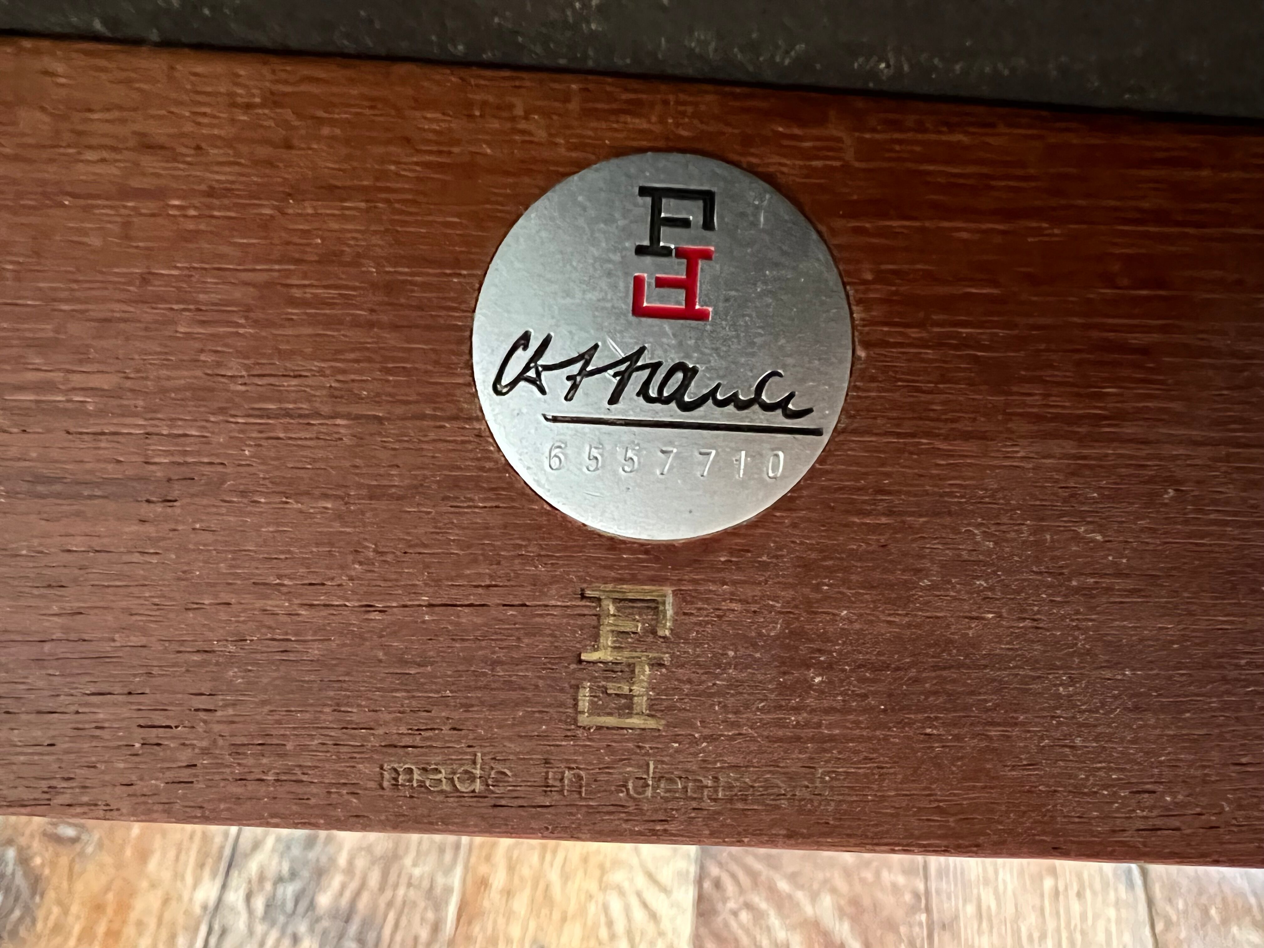 Canapé scandinave modèle Jupiter 218 en teck tissus d'origine vintage