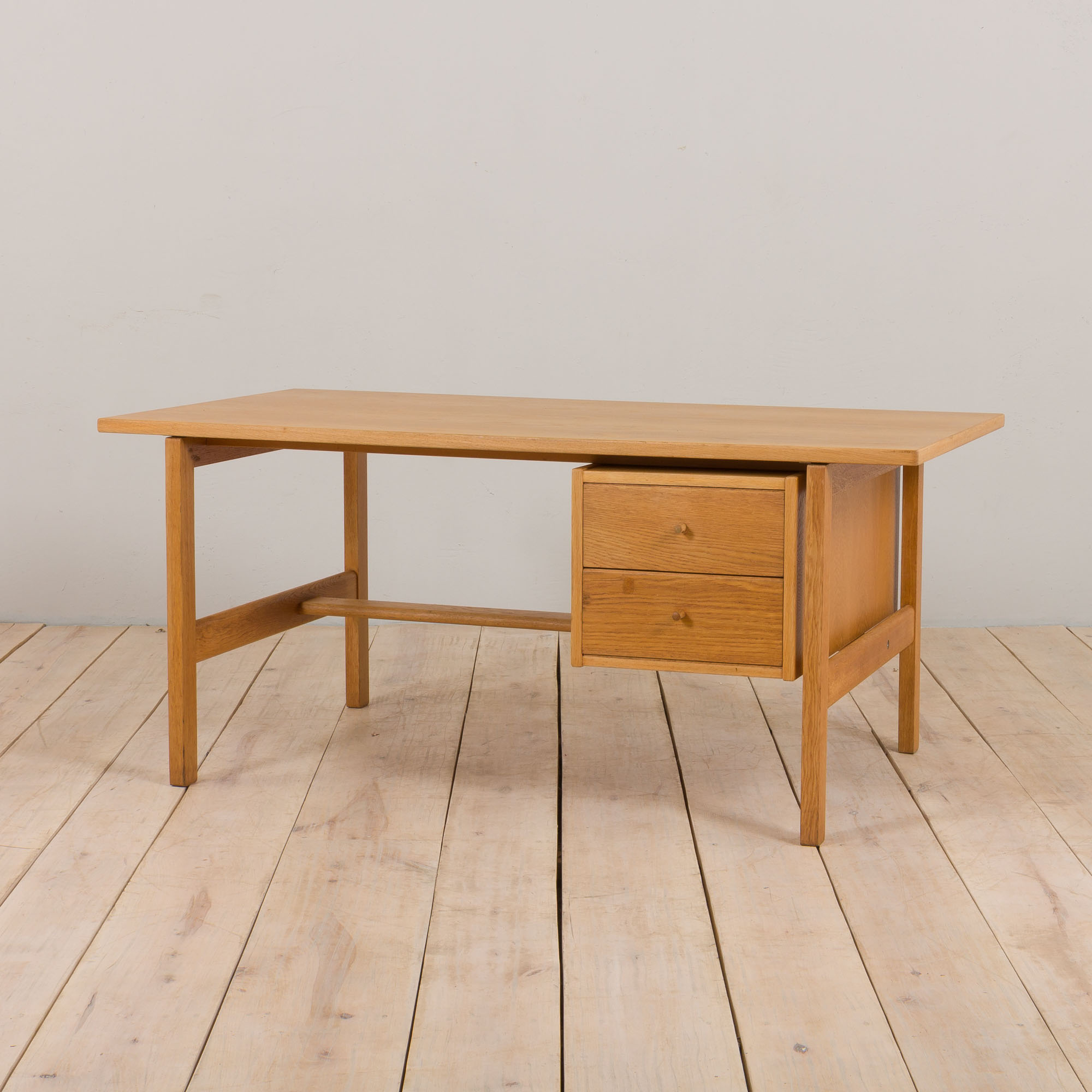 Danish Oak Model 156 Writing Desk by Hans J. Wegner for Getama, 1970s