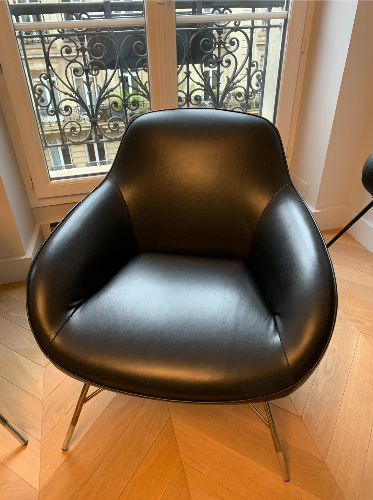 Roche Bobois leather spoutnik armchairs