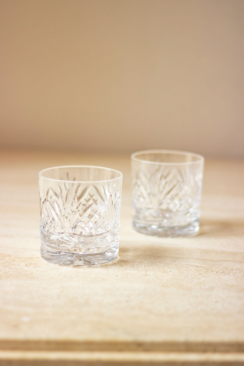 2 verres à whisky en cristal taillé