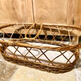 Wicker and rattan bassinet
