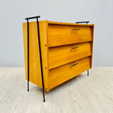Shoes cabinet with metal frame