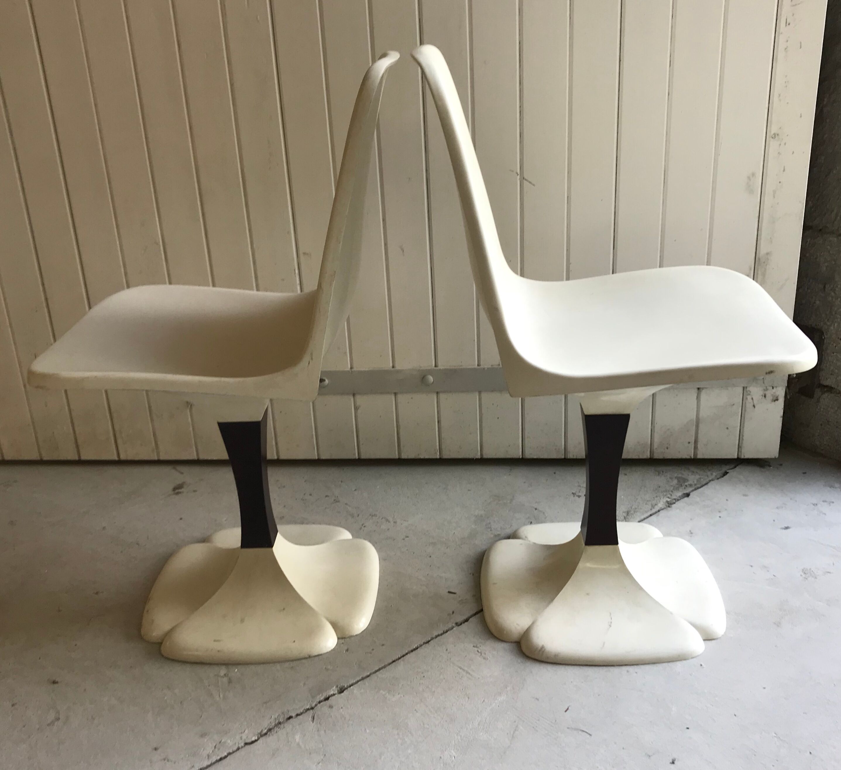 Pair of Tulip Gautier chairs