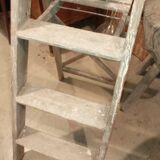 Painter's stepladder