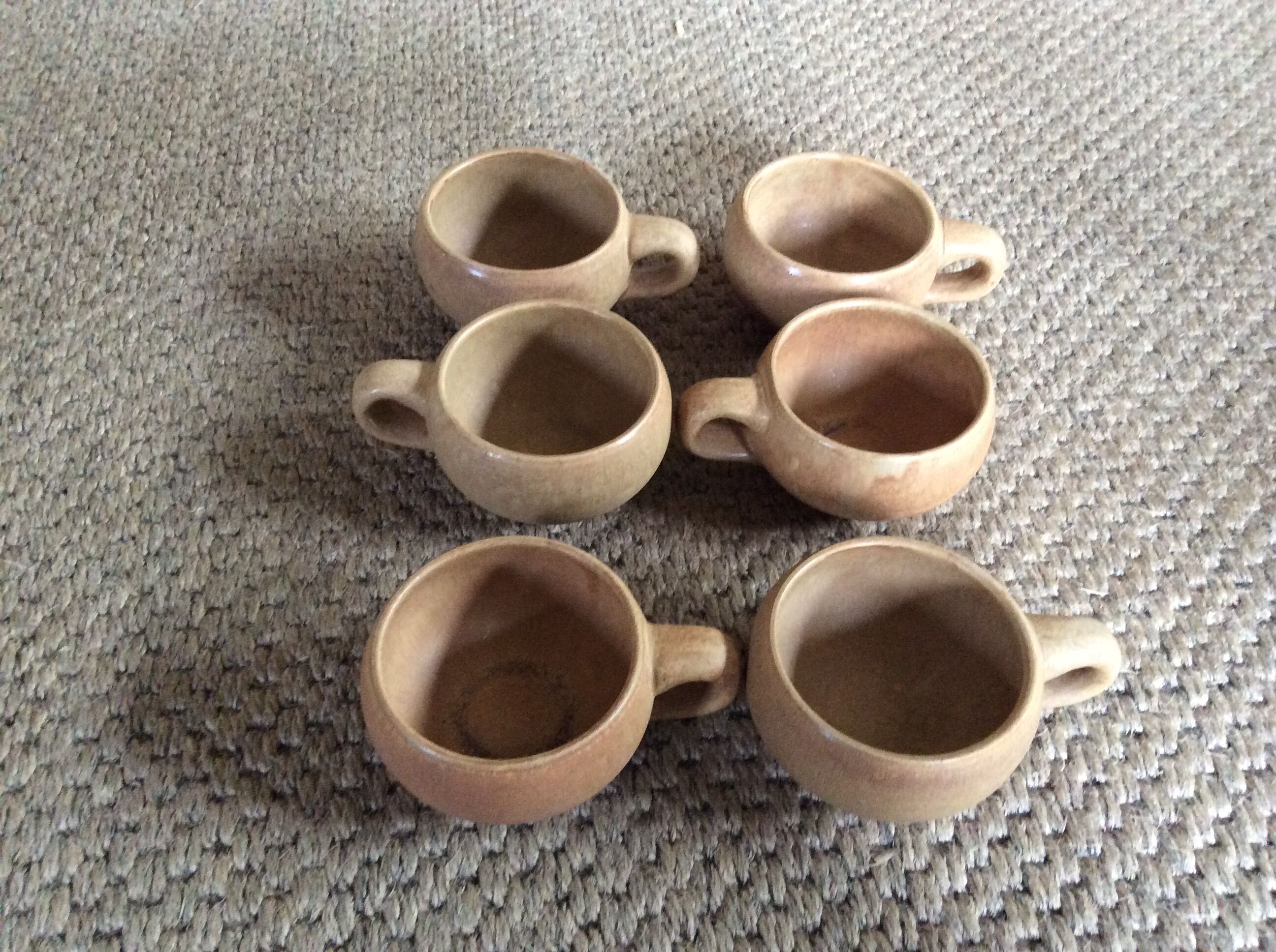 Series of 6 sandstone cups