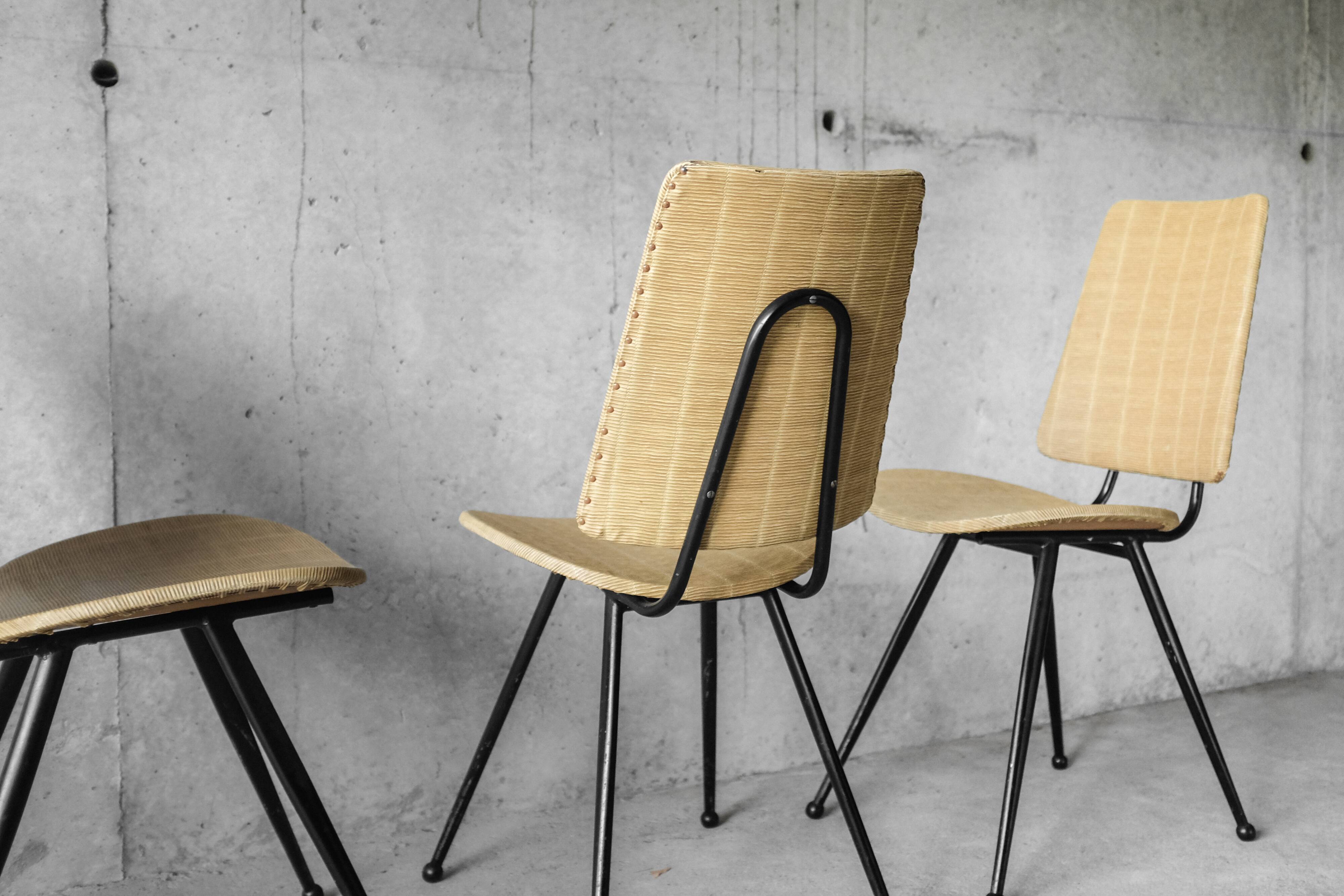 Set of 4 vintage compass feet chairs - 1960