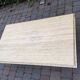 Table basse vintage en travertin et laiton de Fedam 1970