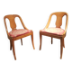 Paire de chaise gondole en bois clair