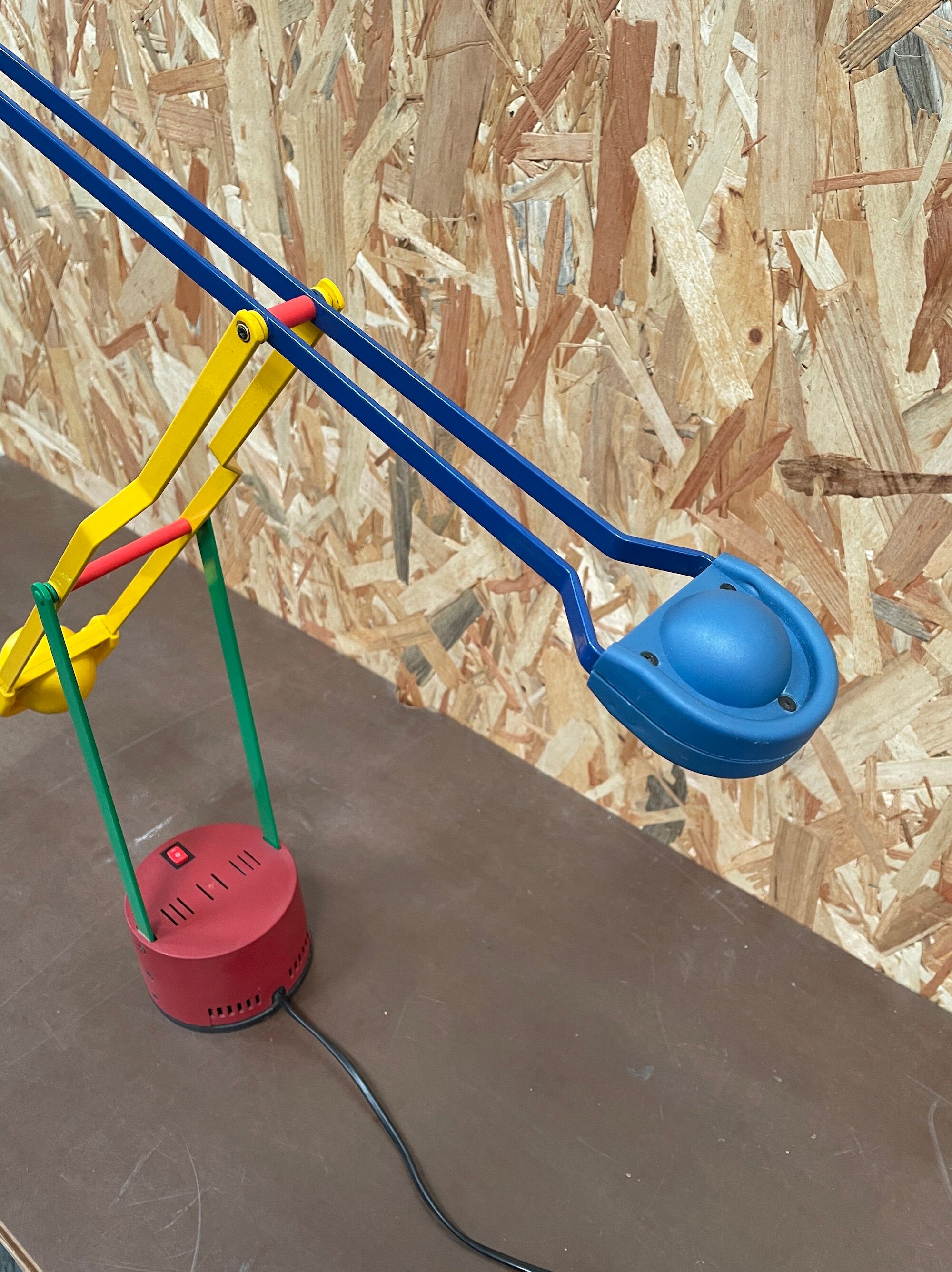 Desk lamp with pendulum Stilplast 1980s