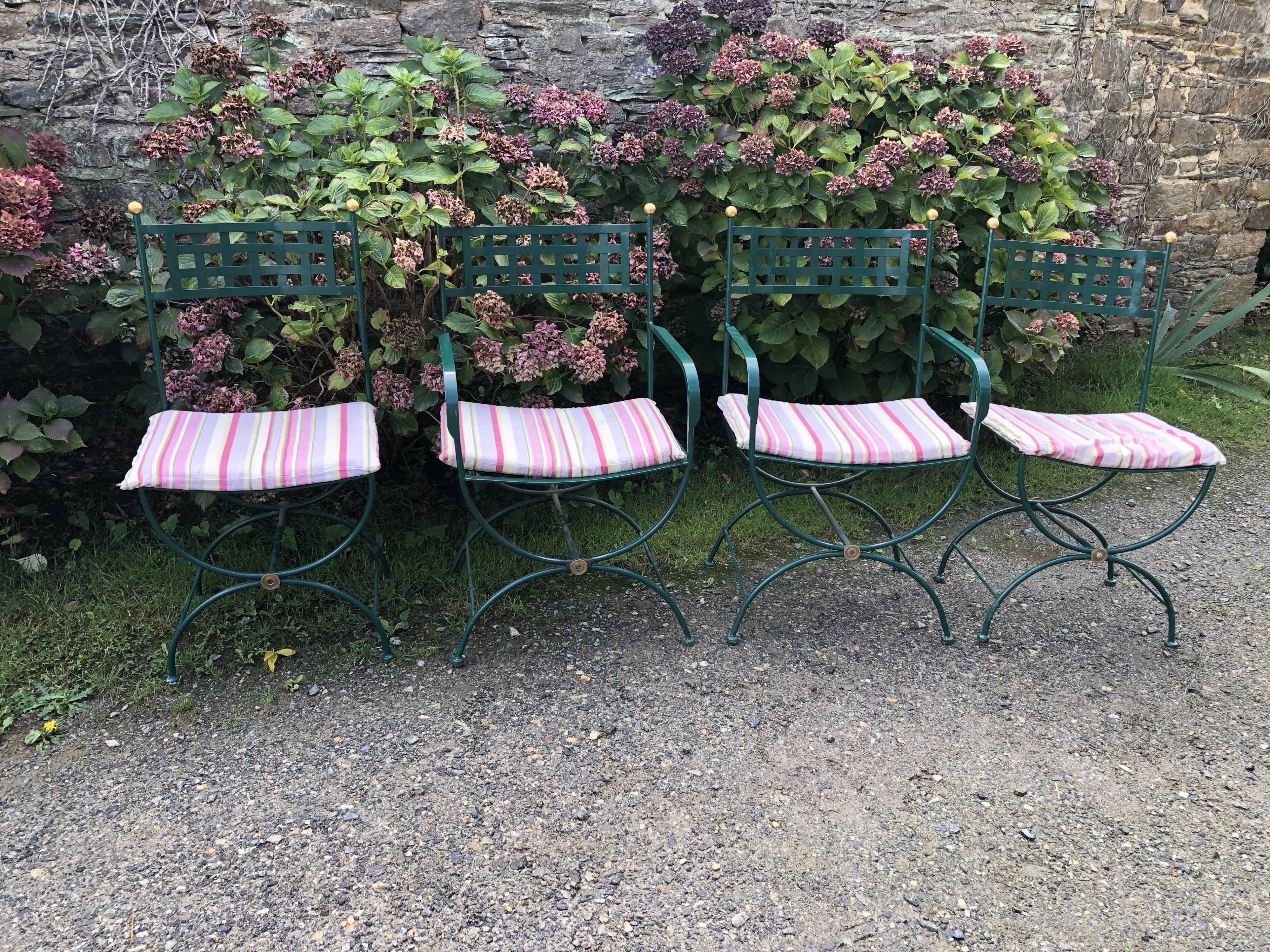 2 armchairs and 2 chairs in full wrought iron, handcrafted.