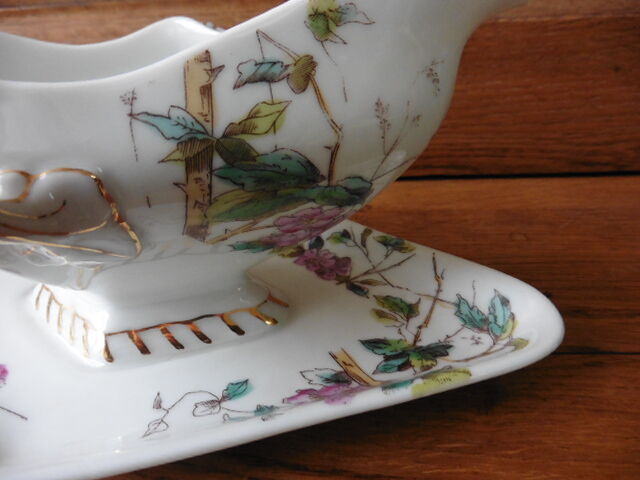 Limoges porcelain sauce dish, 1900