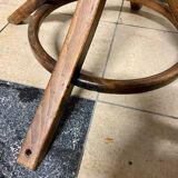 Baumann parrot coat rack