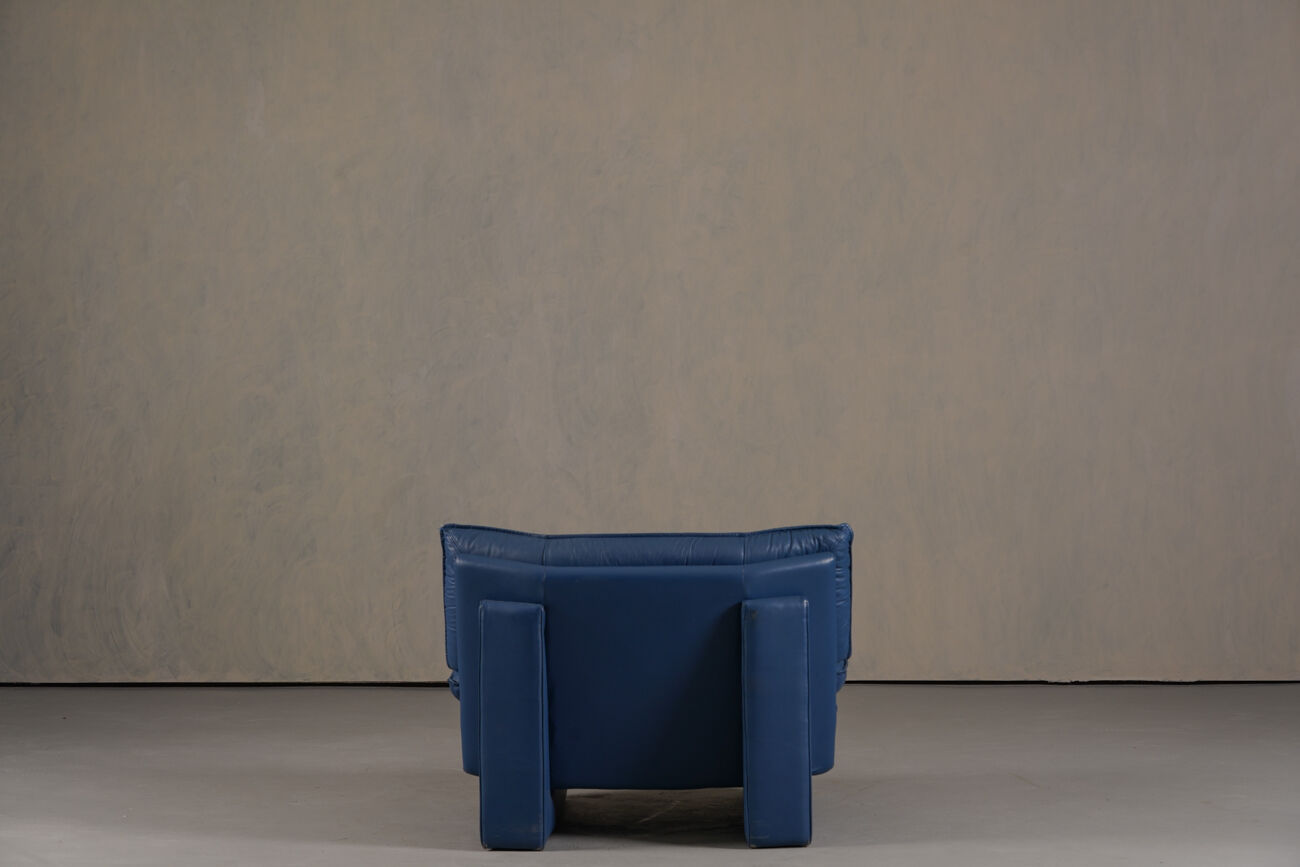 Nicoletti Salotti post-modern leather armchair, Italy 1980s
