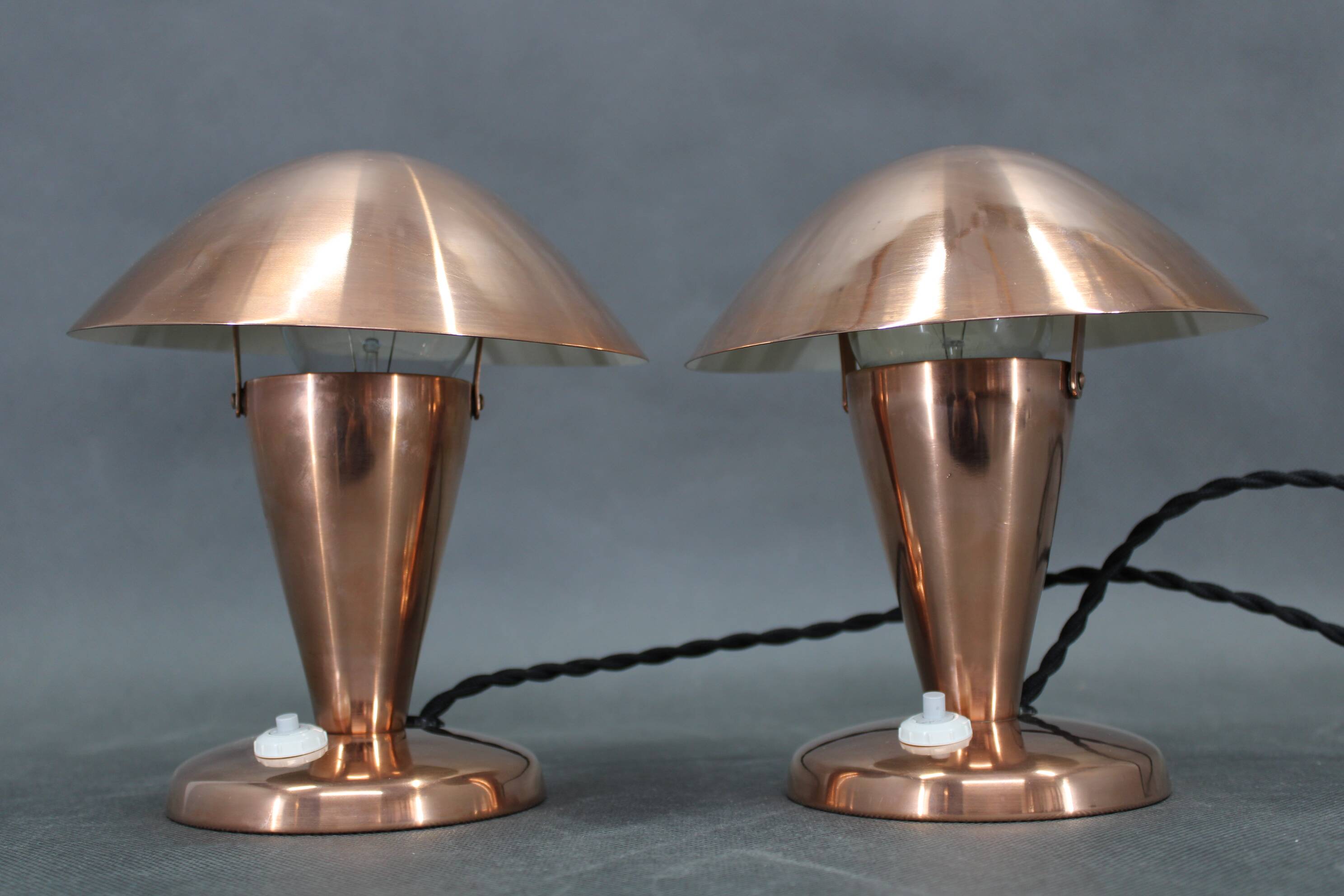 1930s Pair of Bauhaus Mushroom Table Lamps in Copper Finish, Czechoslovakia