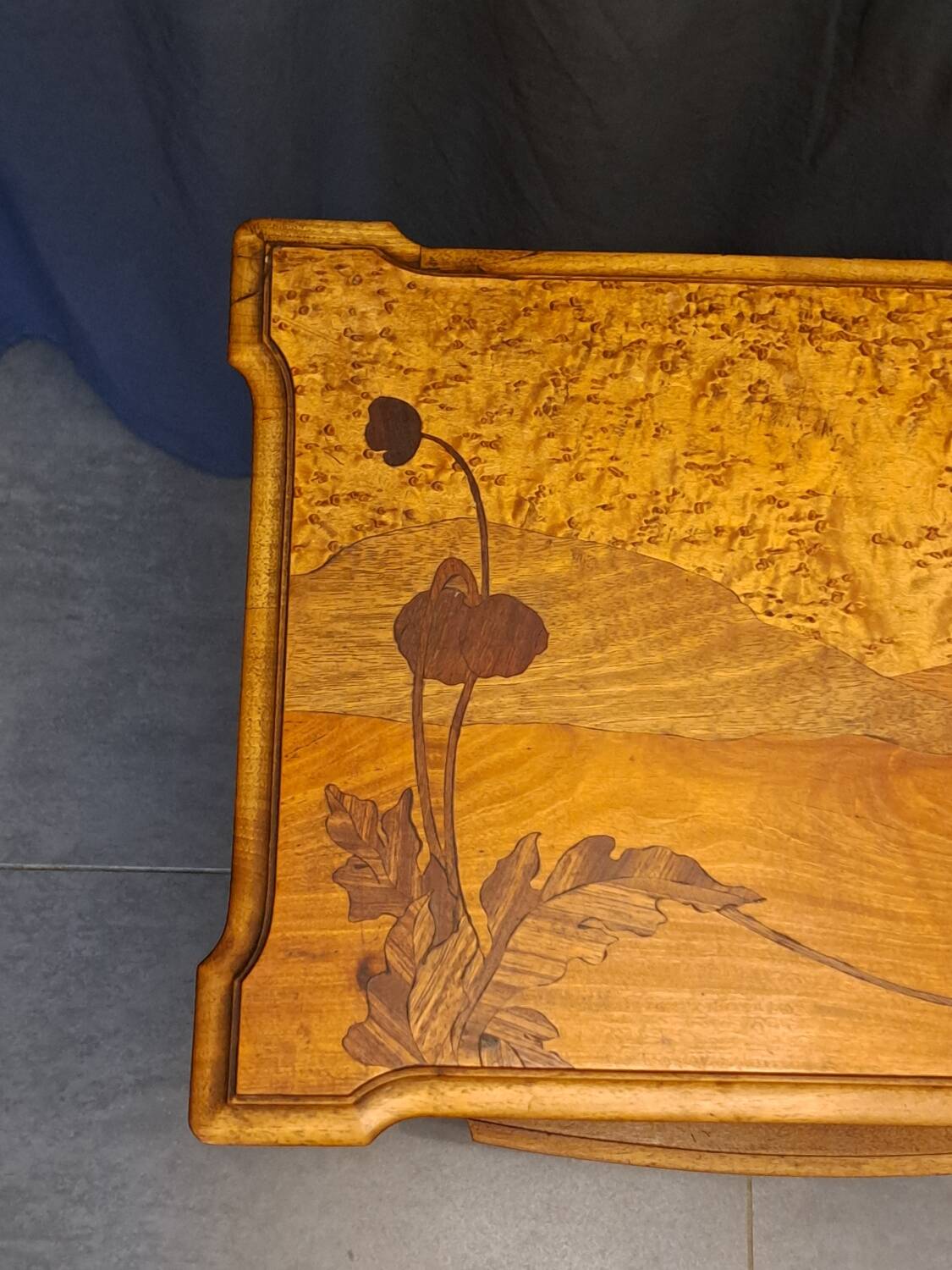 Art Nouveau coffee table with marquetry.