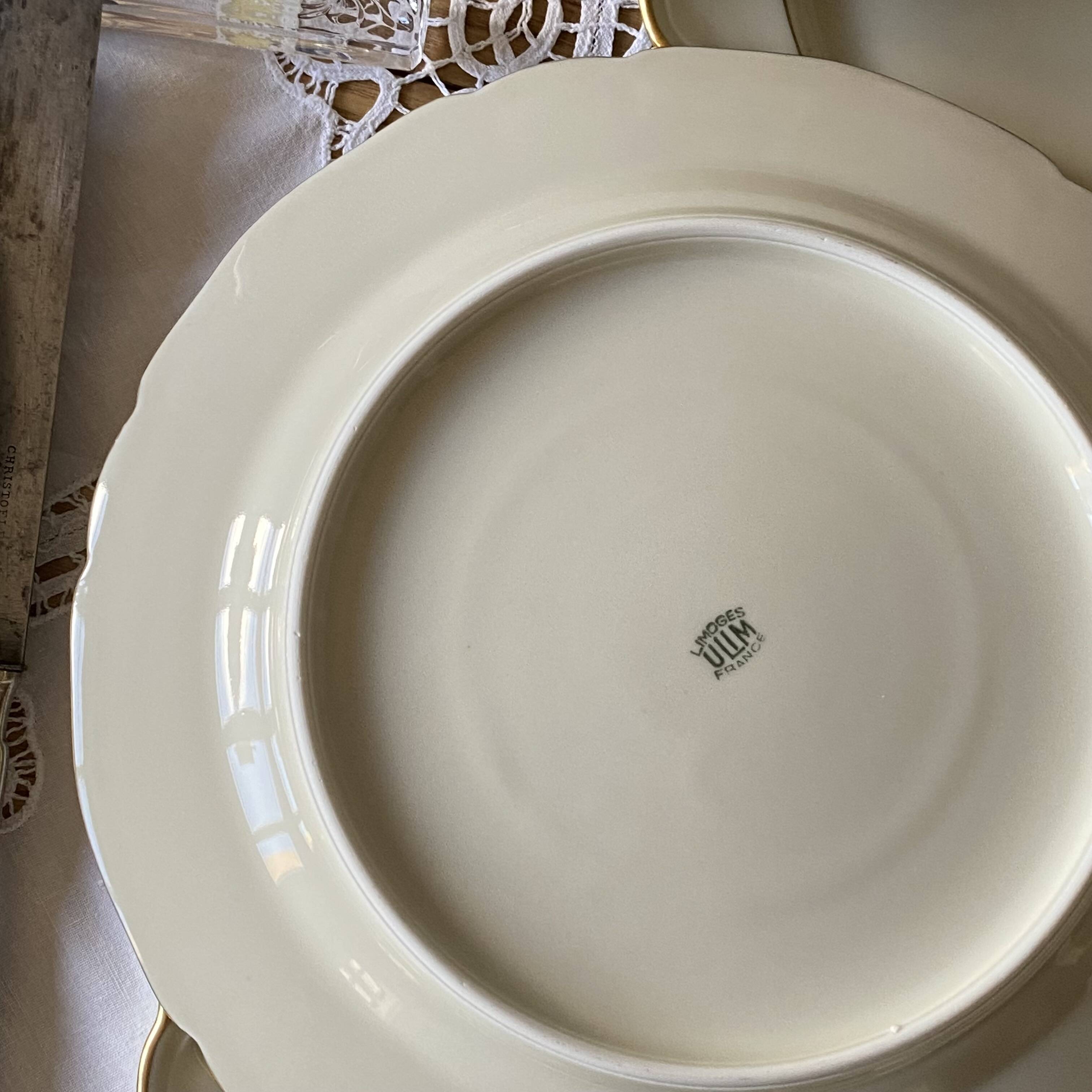 Set of 6 antique off-white porcelain dinner plates with gold trim