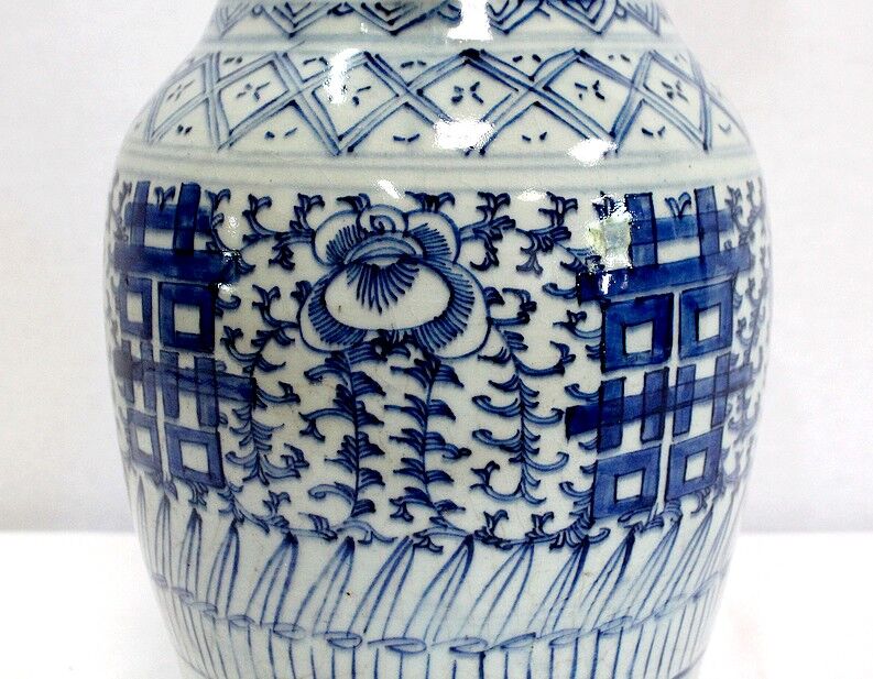 Baluster vase in Chinese Porcelain – Late nineteenth century
