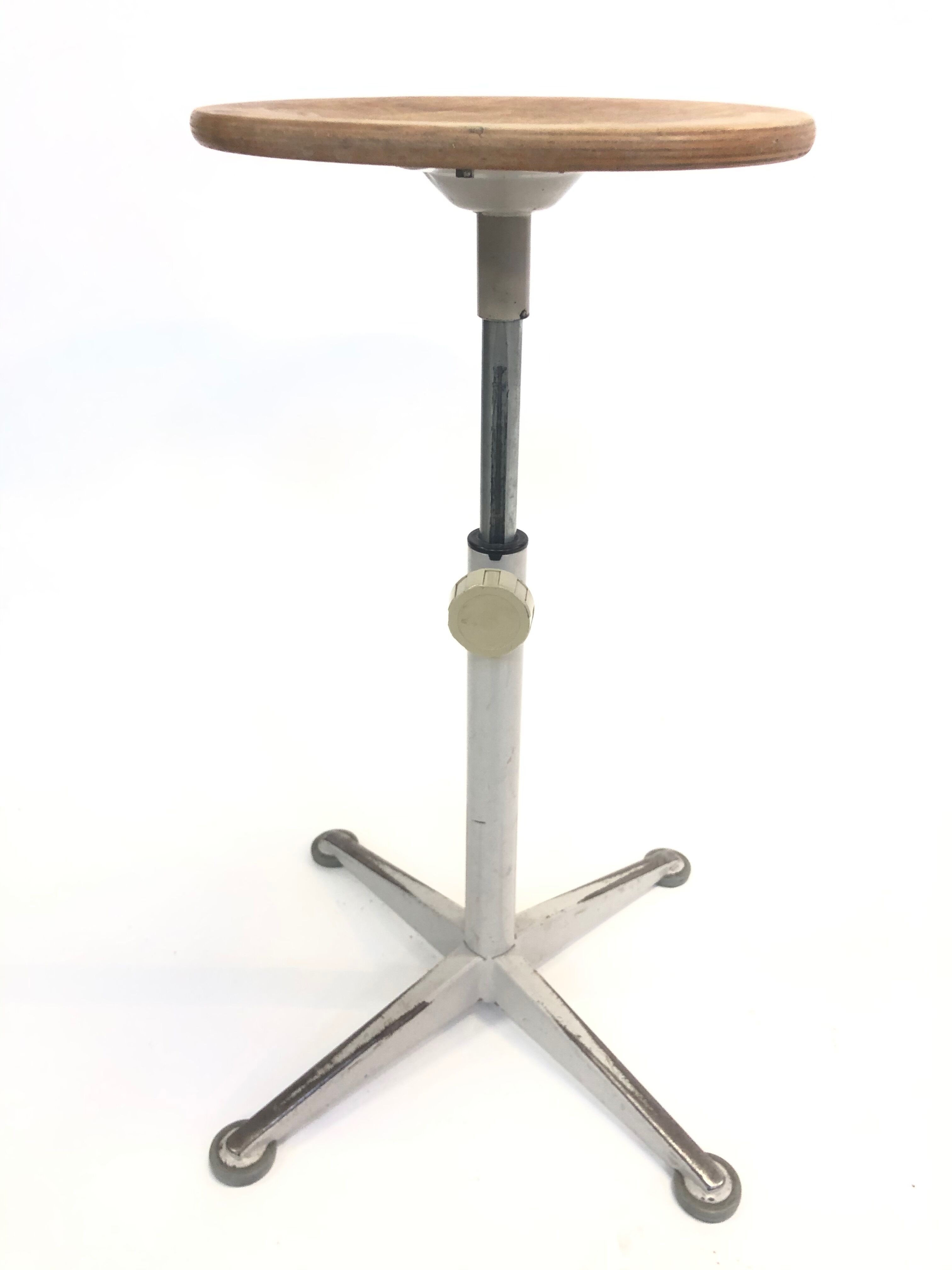 Stool by Friso Kramer Ahrend de Cirkel