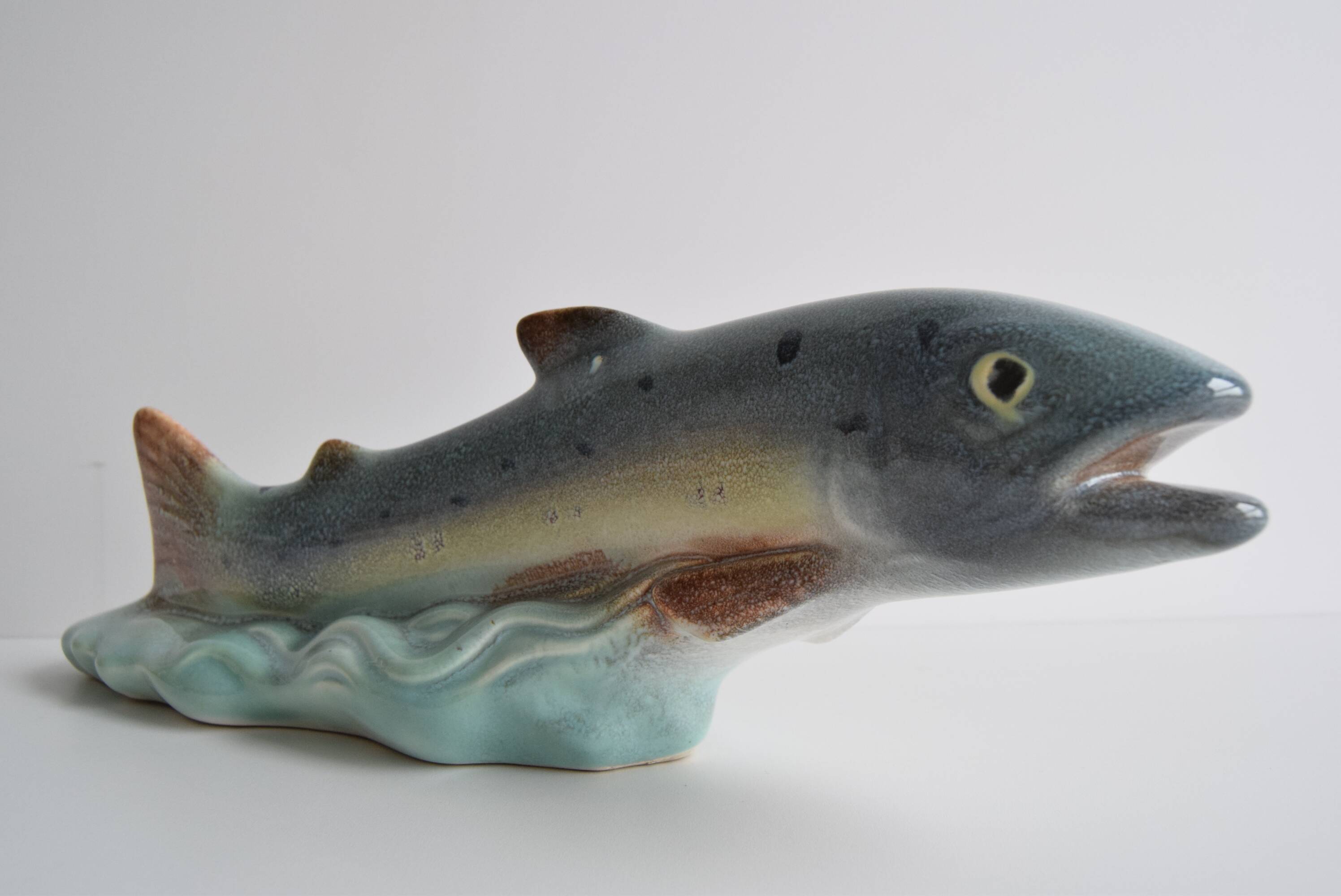Art Deco Sculpture Trout by Ditmar Urbach Znojmo factory, Czechoslovakia, 1940s.