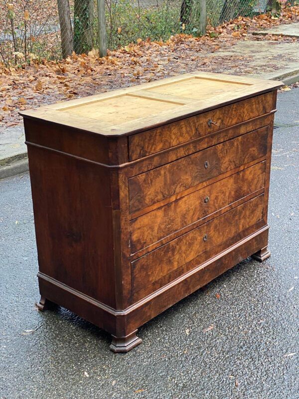 Commode vintage Louis Philippe en noyer massif du 19ème