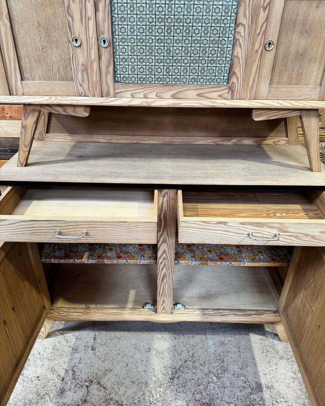 Small vintage wooden kitchen buffet from the 1960s.